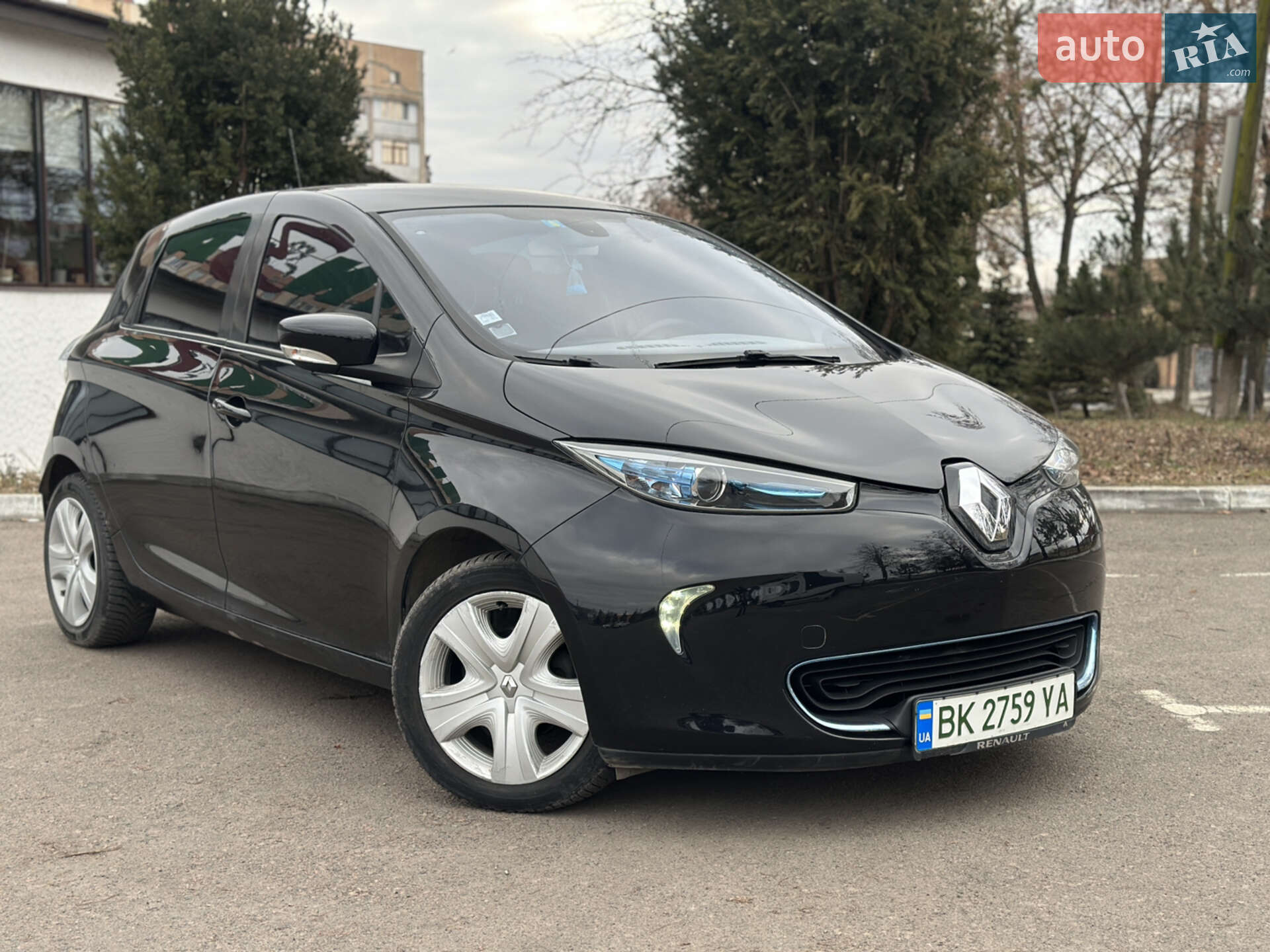 RENAULT ZOE 2013