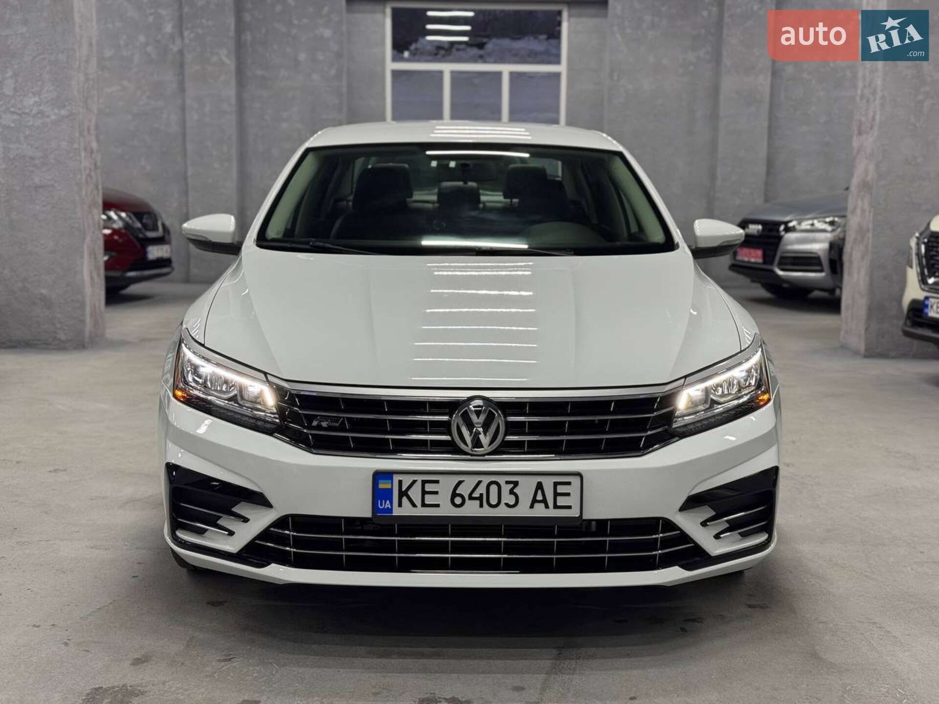 VOLKSWAGEN PASSAT 2017