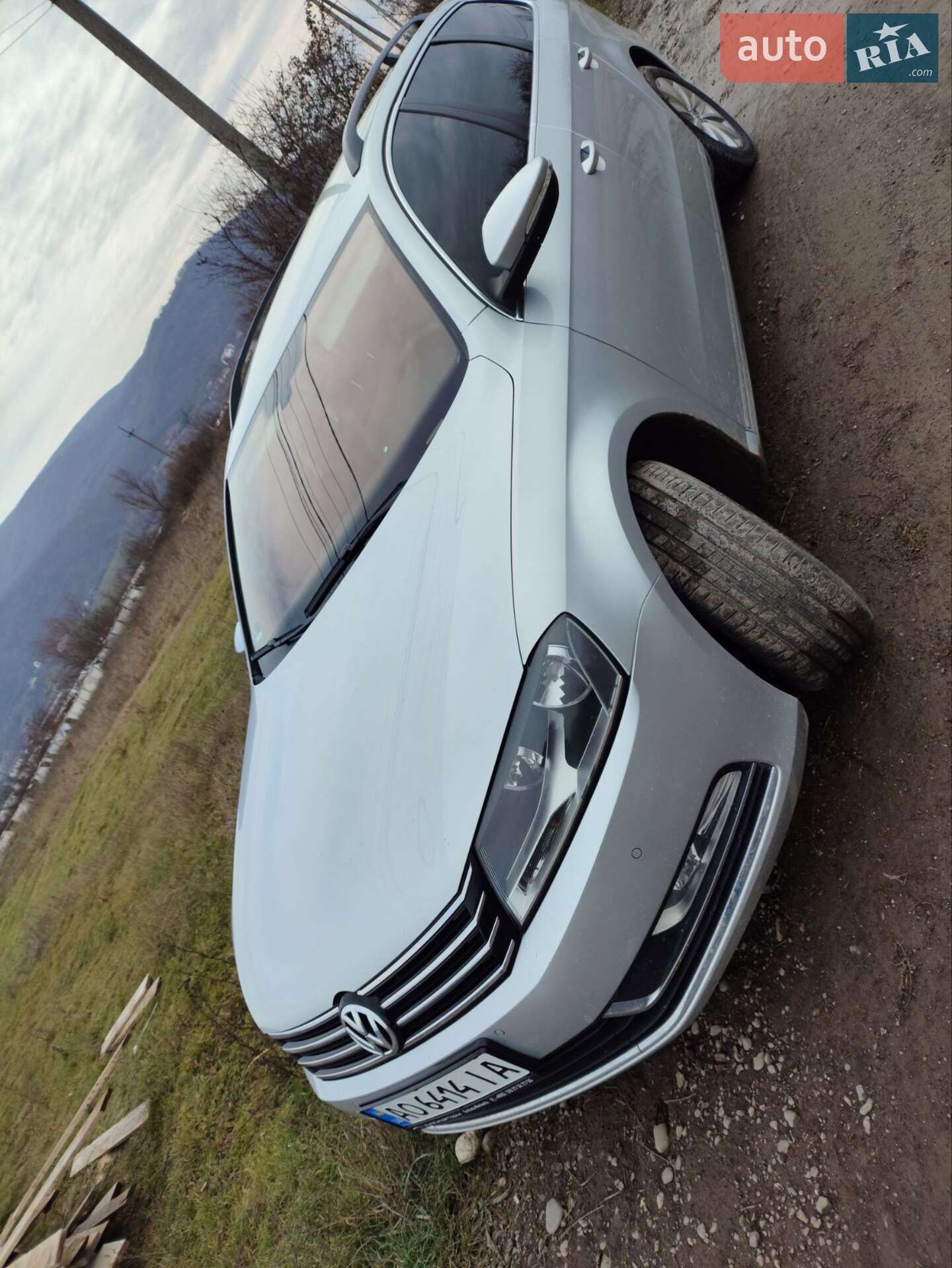 VOLKSWAGEN PASSAT 2013