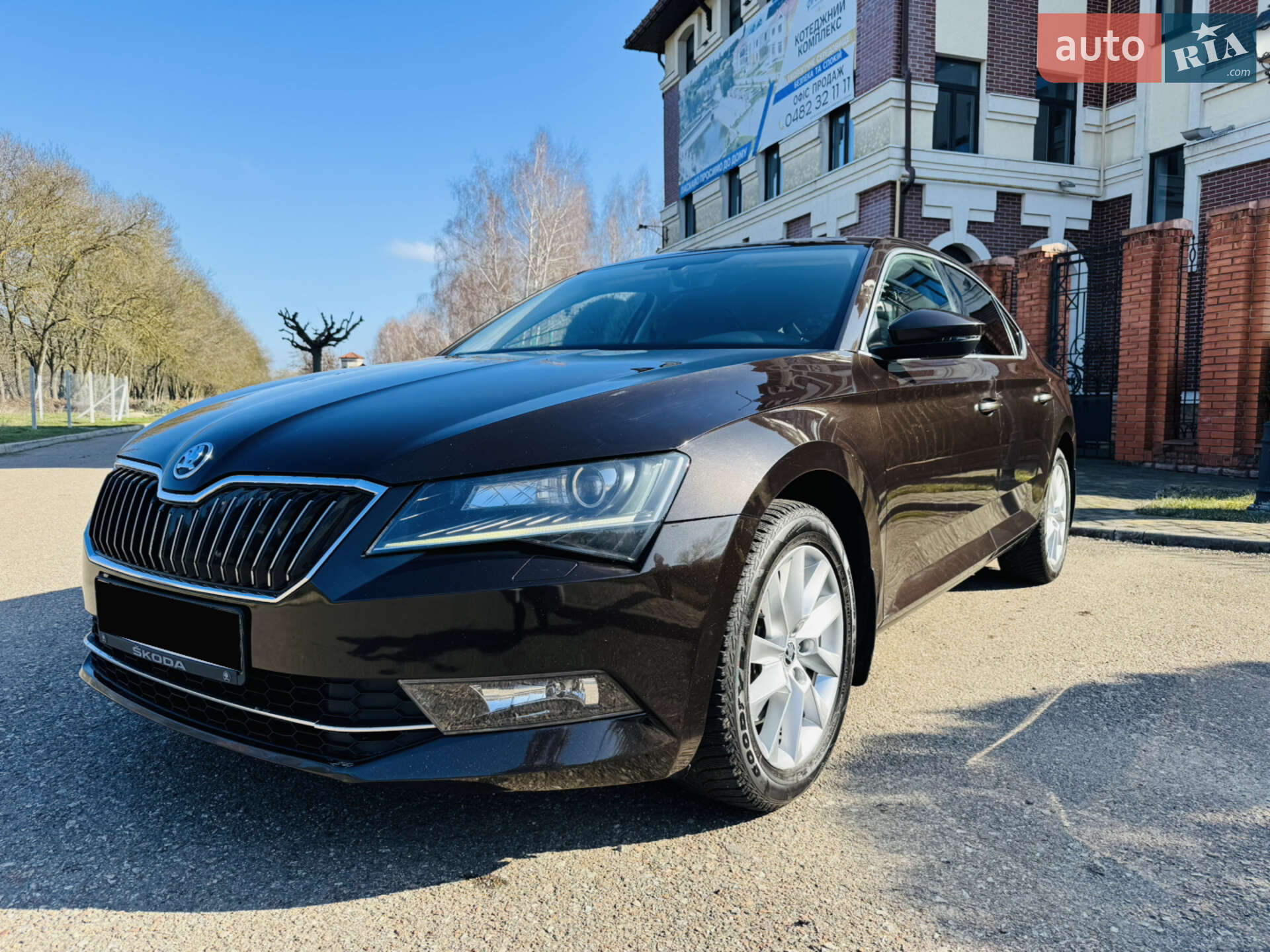 SKODA SUPERB