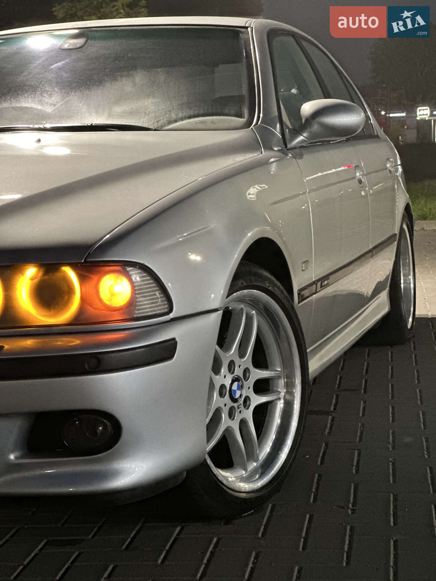 BMW 540I 2001