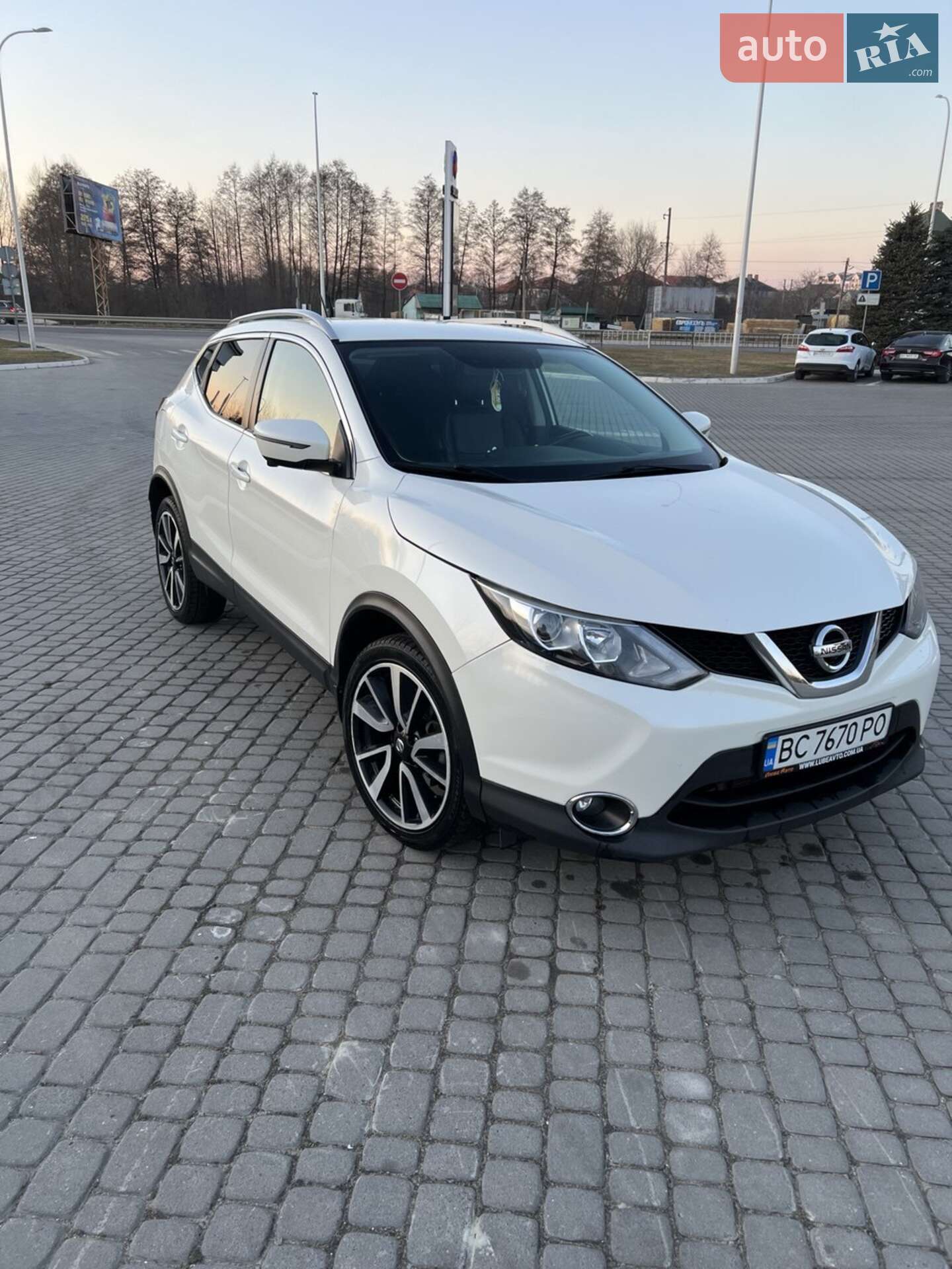 NISSAN ROGUE SPORT 2017
