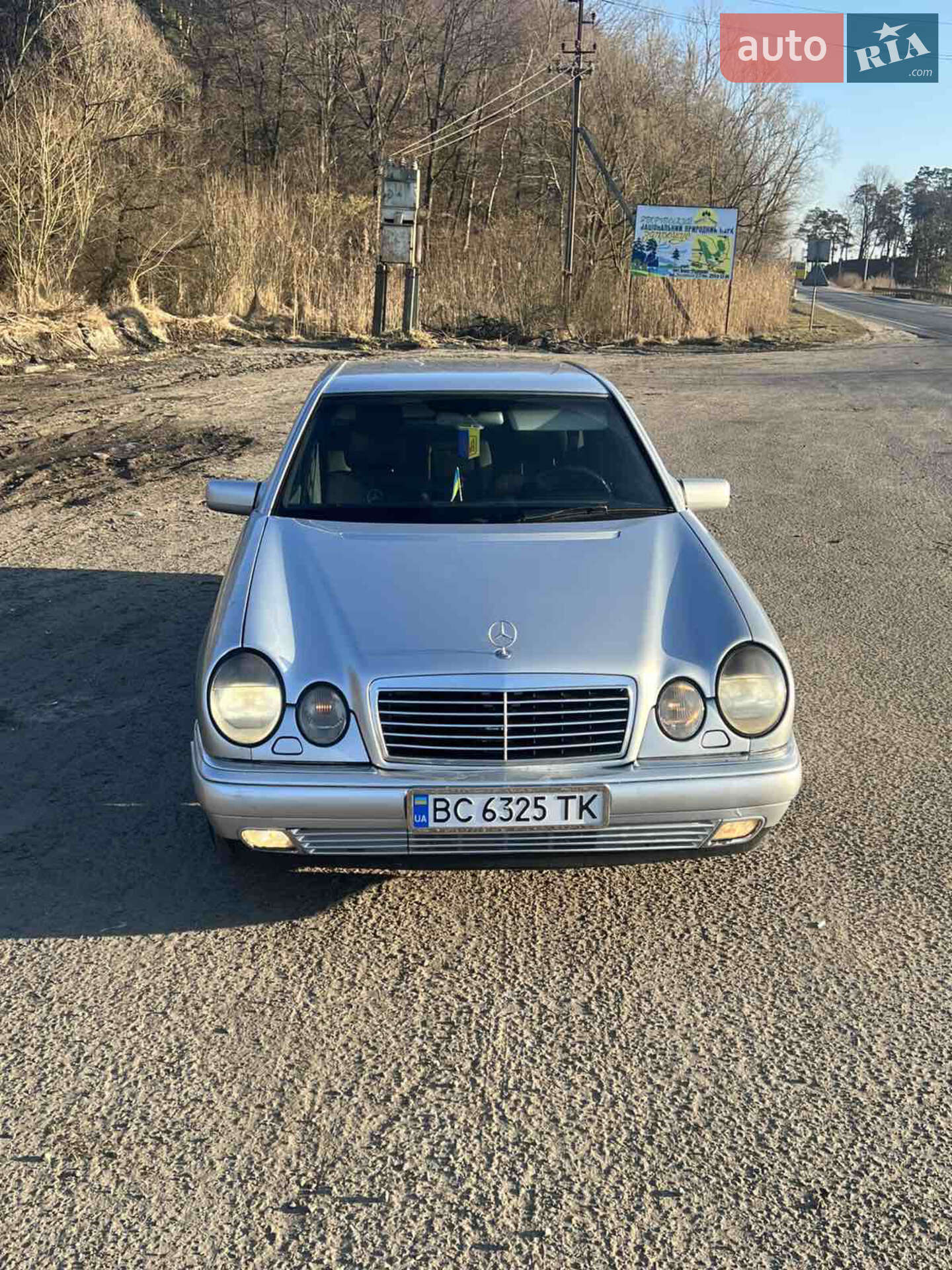 MERCEDES-BENZ 210 D 1998