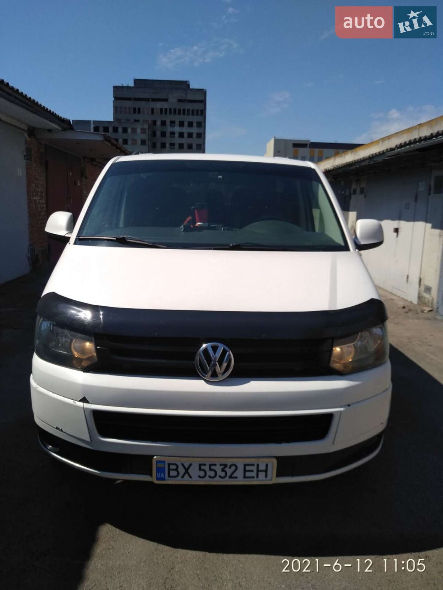 VOLKSWAGEN TRANSPORTER 2011