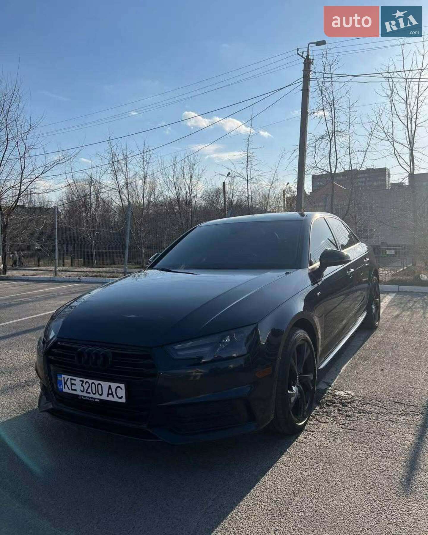 AUDI A4