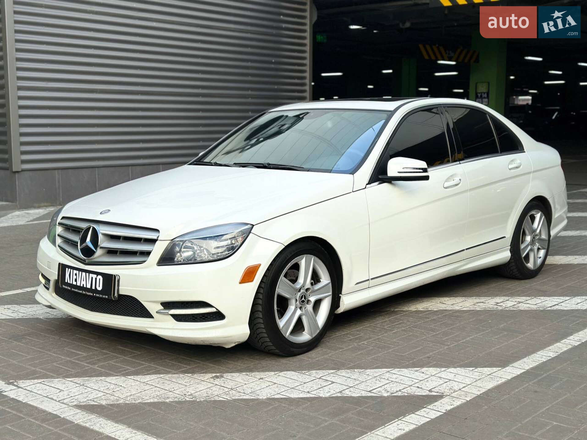 MERCEDES-BENZ C 300 2010