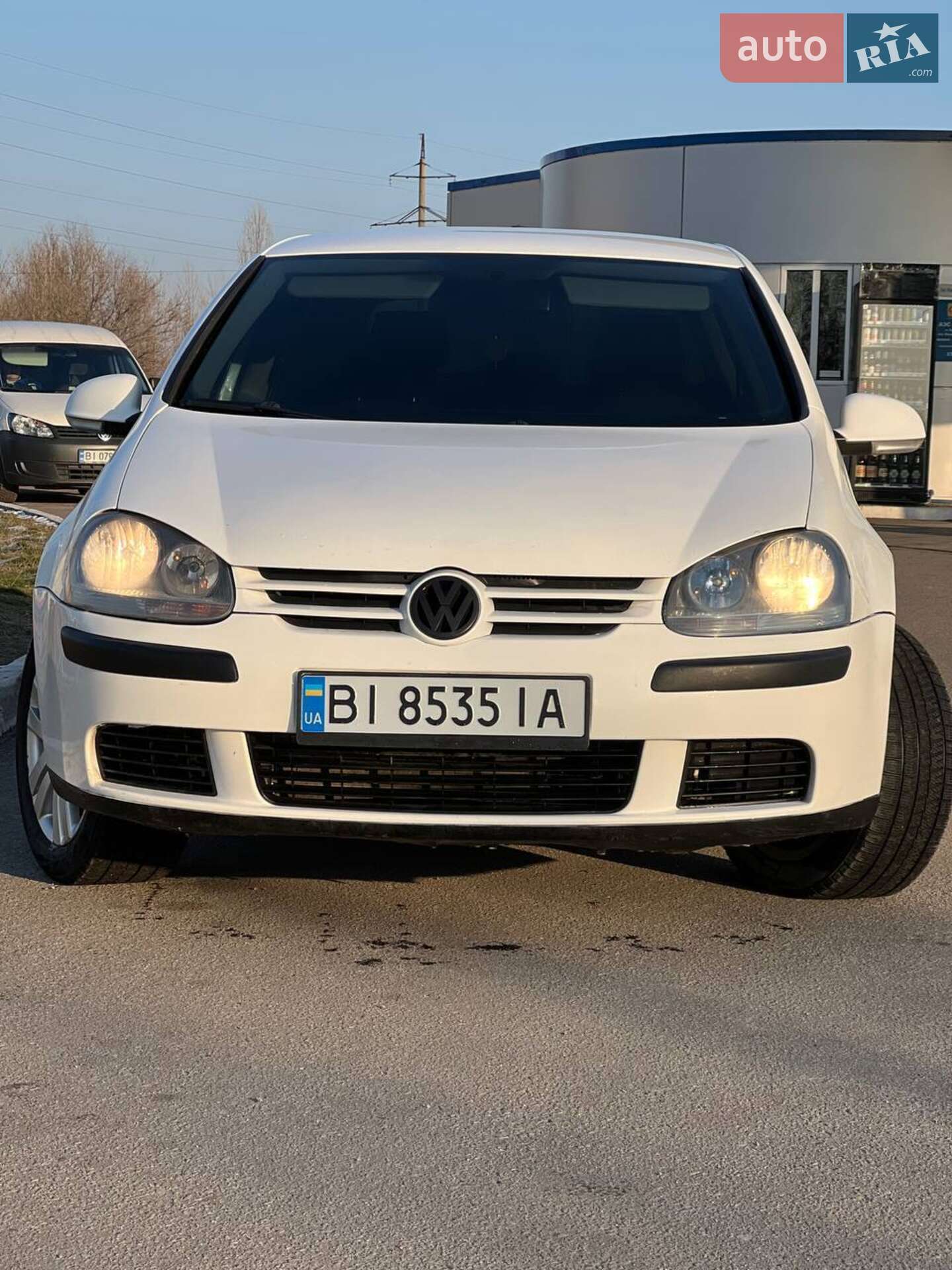 VOLKSWAGEN GOLF 2004