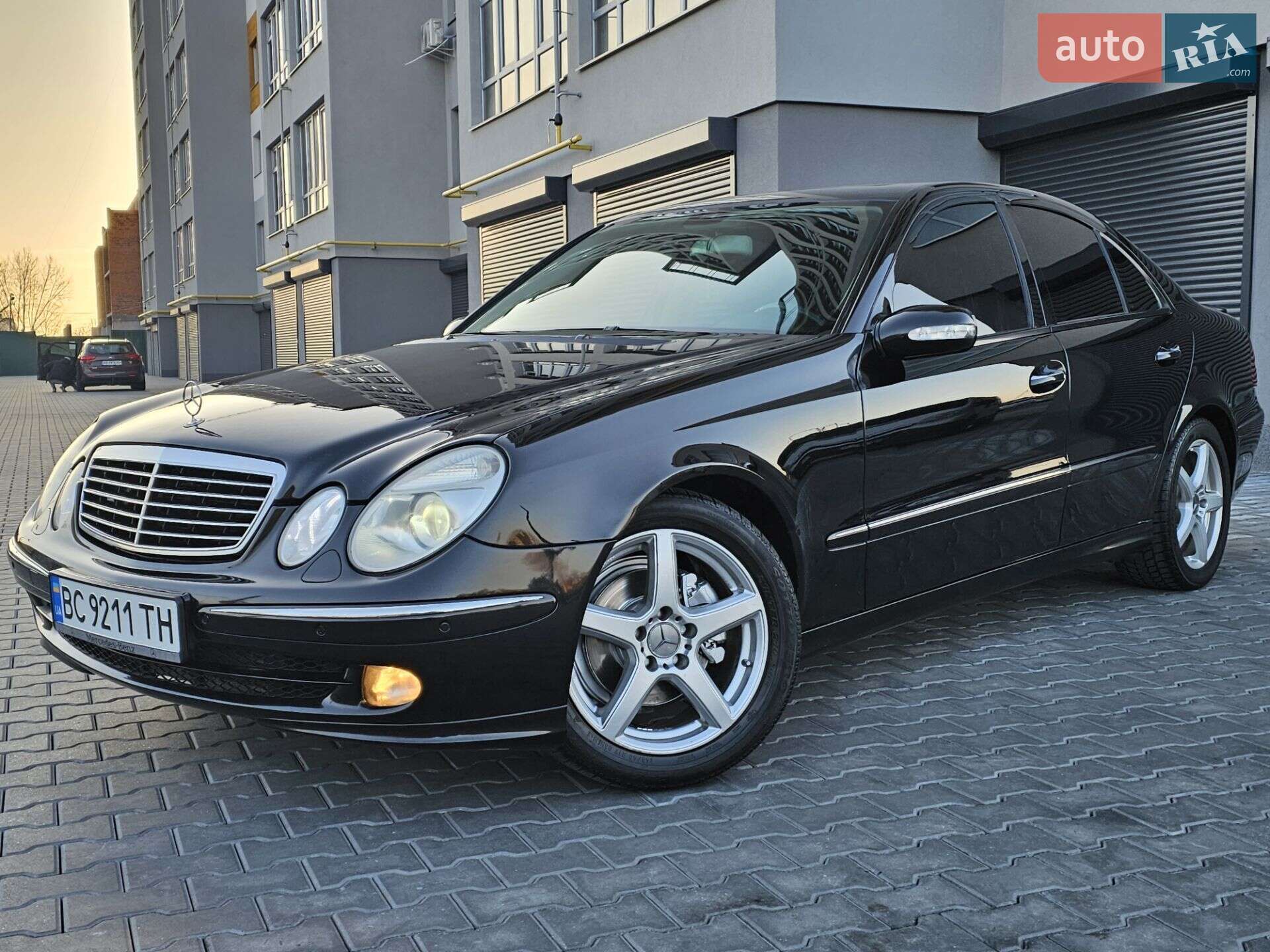 MERCEDES-BENZ E 320 CDI 2006