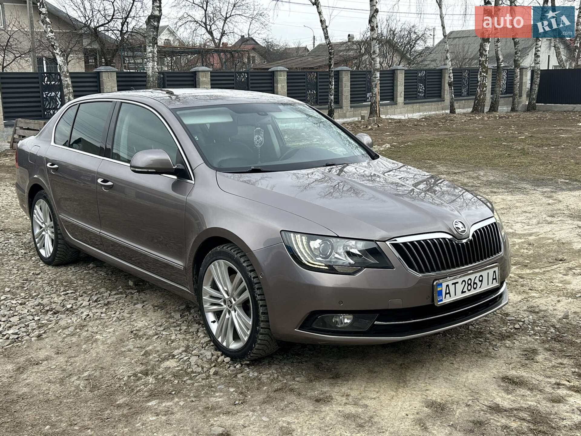 SKODA SUPERB 2014