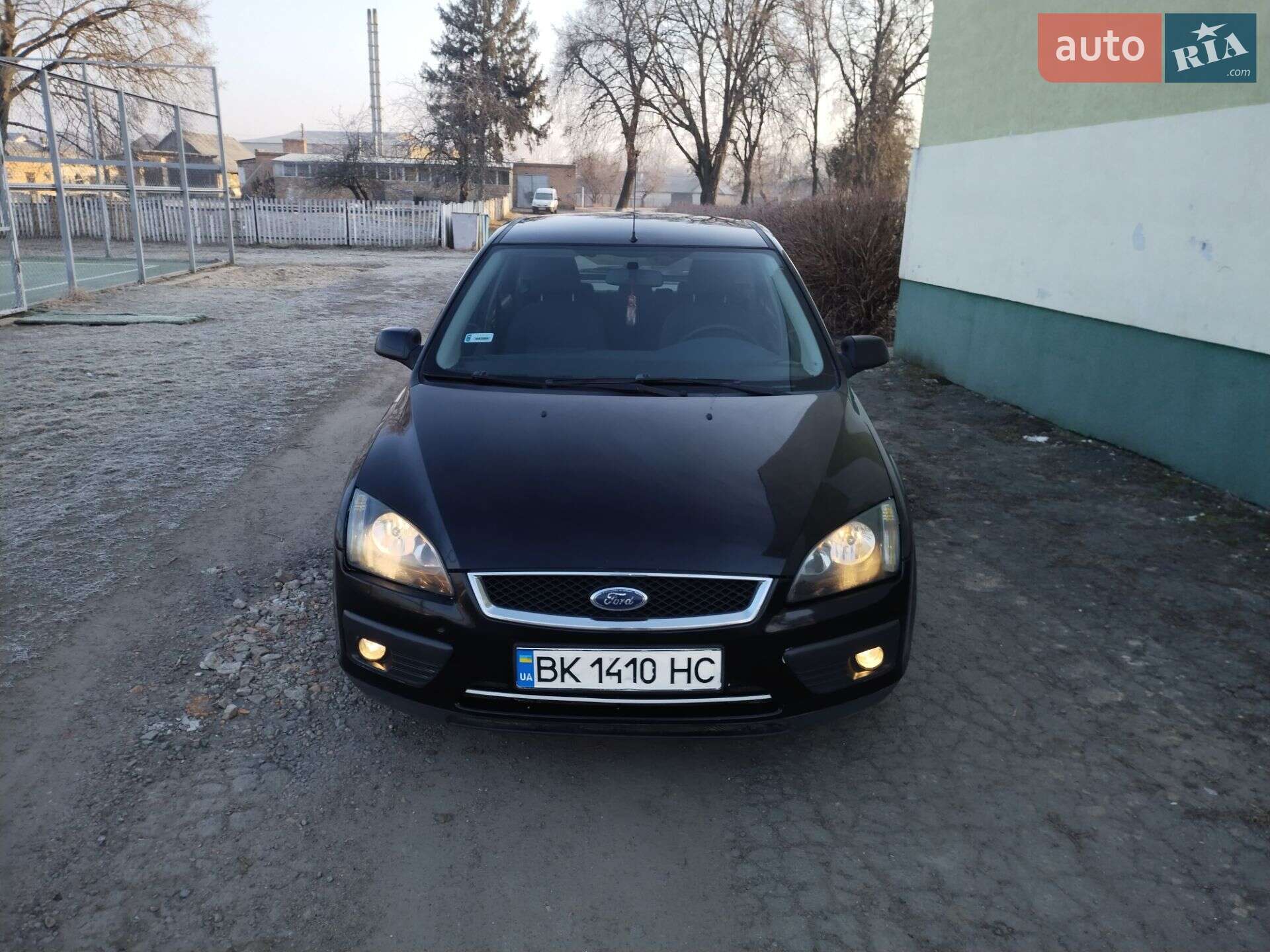 Головне фото звіту автомобіля FORD FOCUS 2005