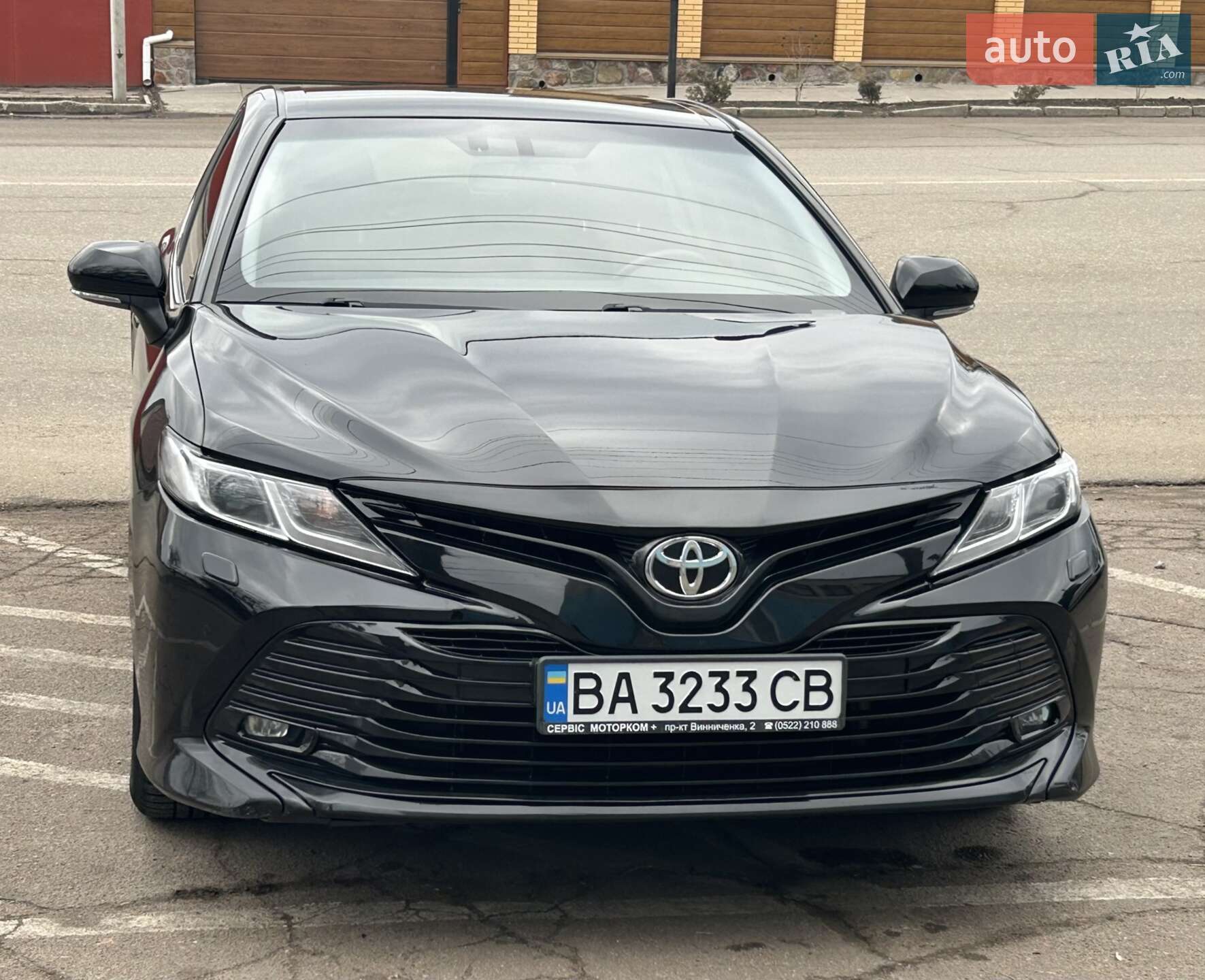 TOYOTA CAMRY