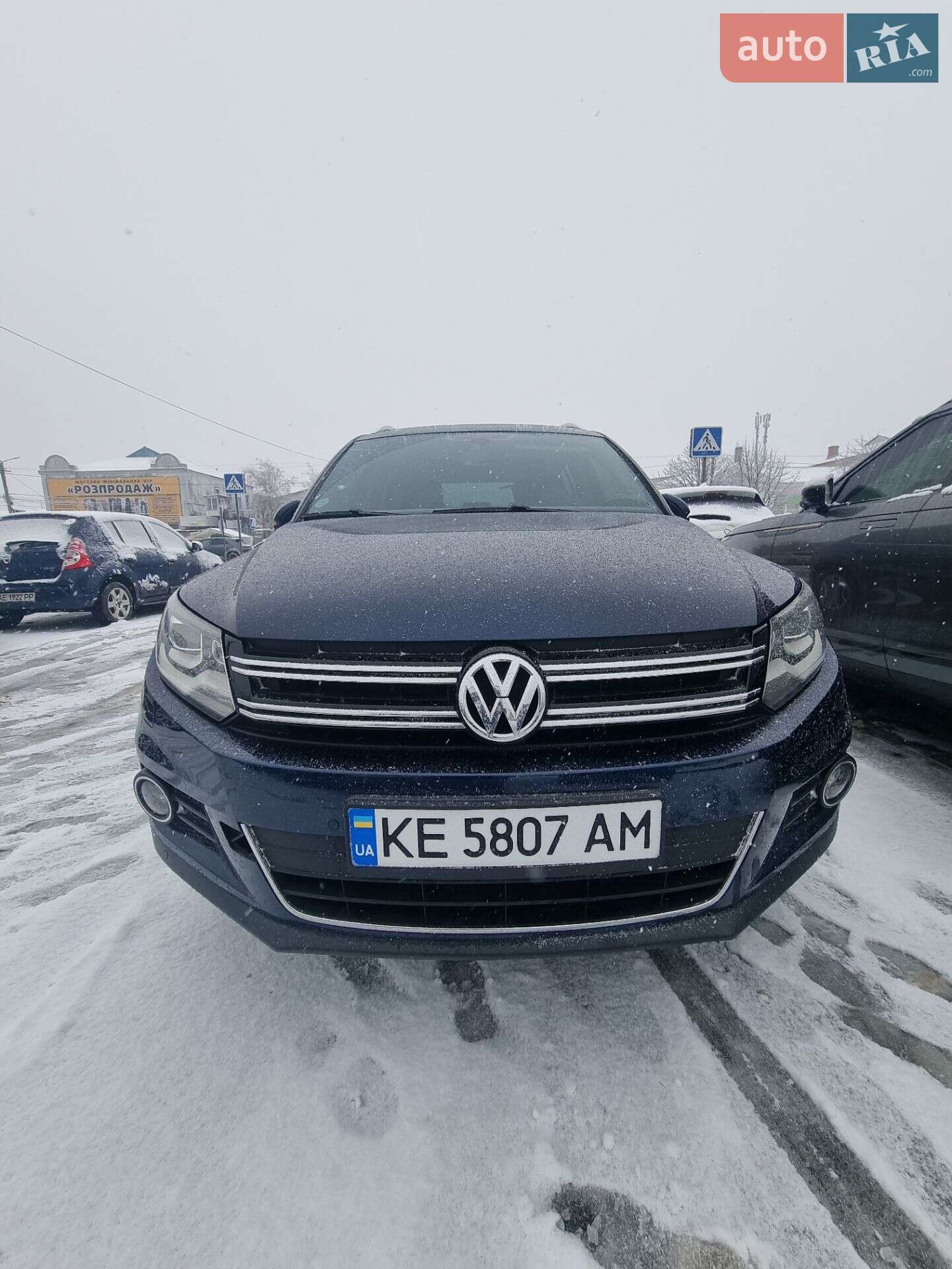 VOLKSWAGEN TIGUAN 2012