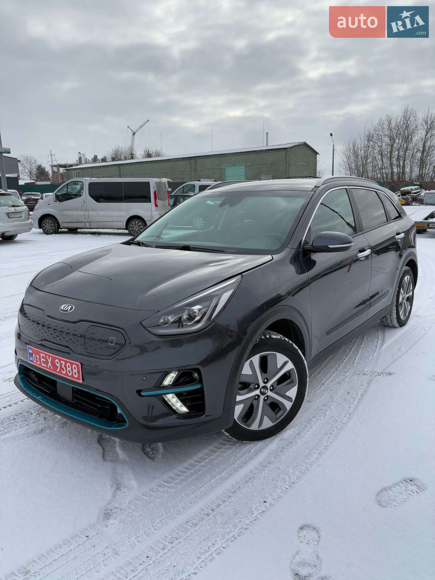 Головне фото звіту автомобіля KIA NIRO 2019