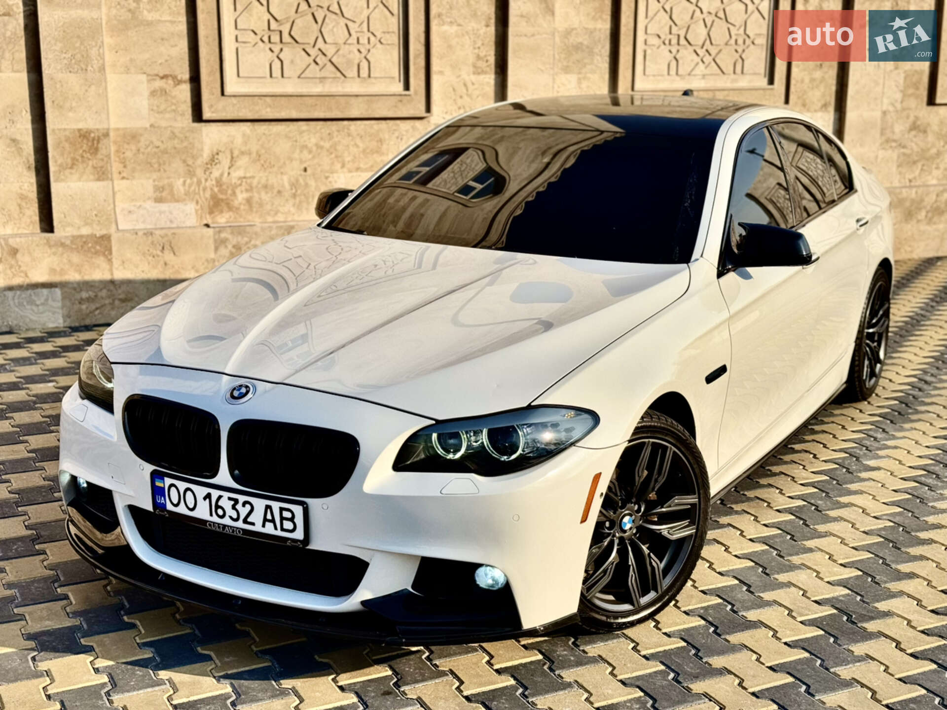 BMW 535I 2011