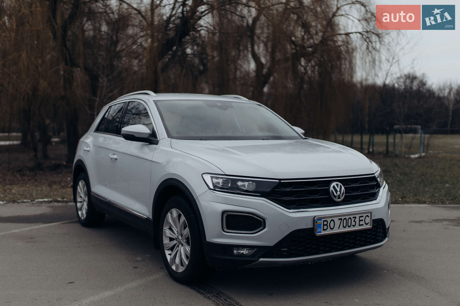 VOLKSWAGEN T-ROC 2019