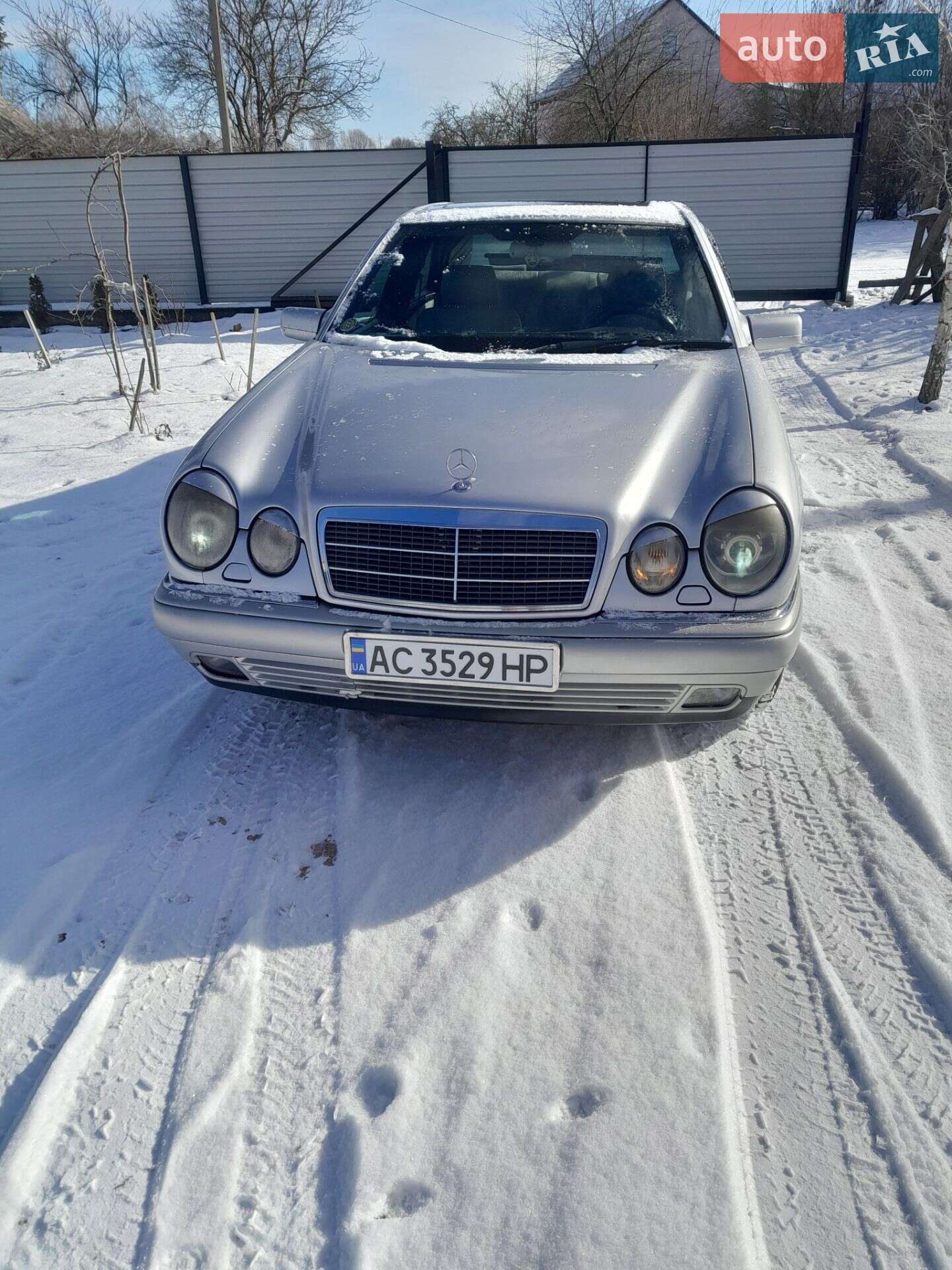 MERCEDES-BENZ E 290 TD 1996