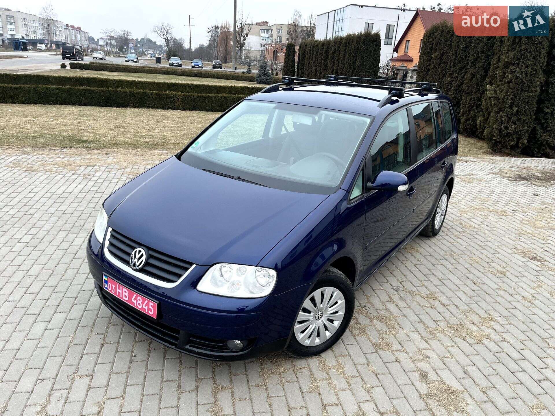 VOLKSWAGEN TOURAN 2005