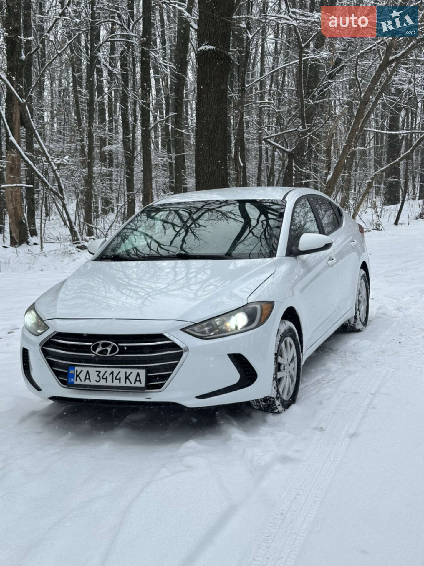 HYUNDAI ELANTRA 2017