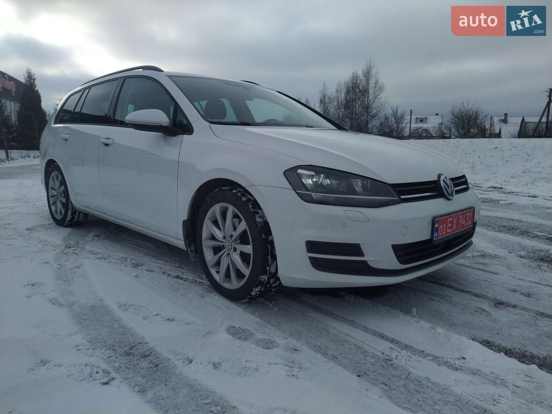 VOLKSWAGEN GOLF 2014