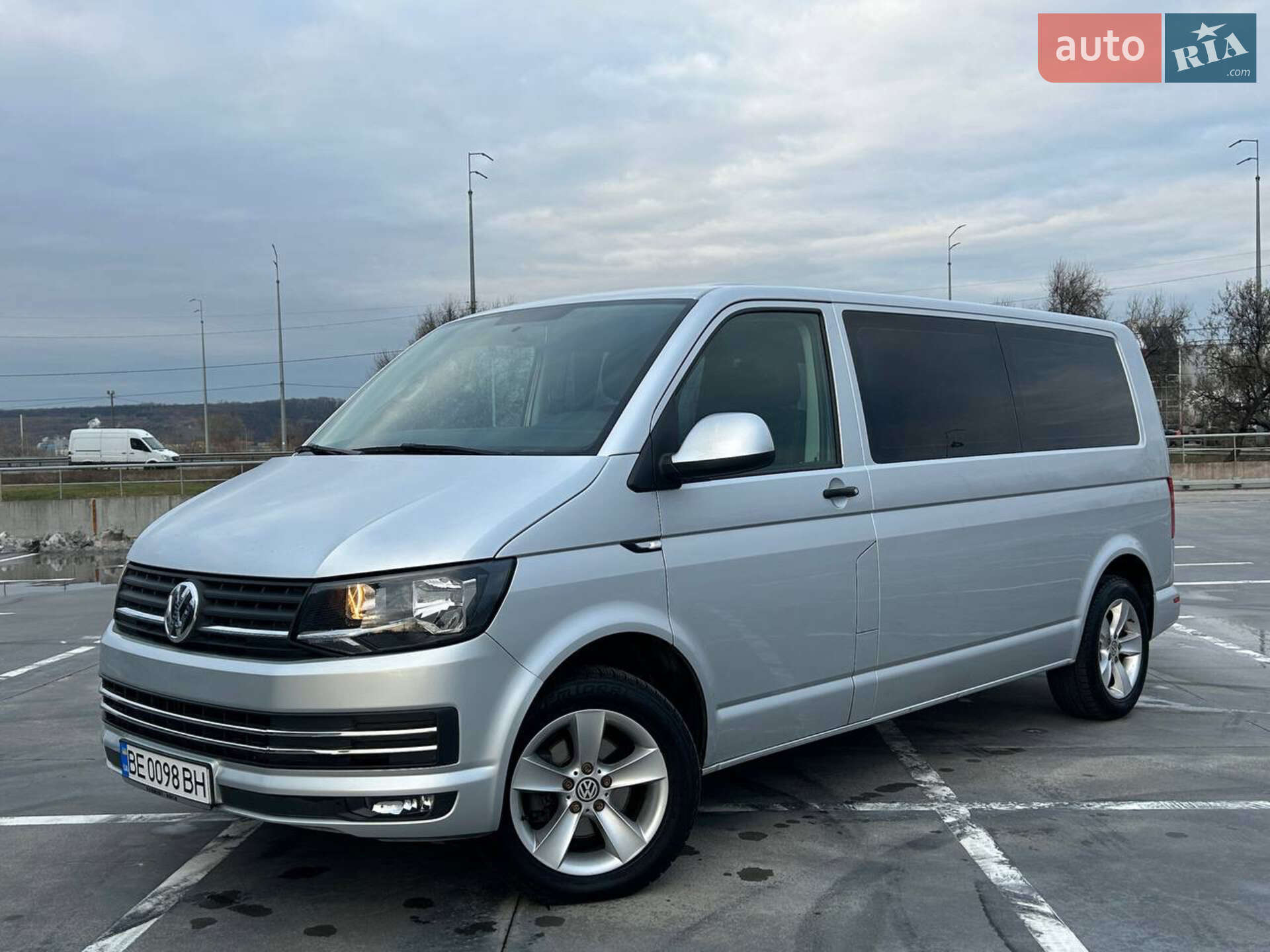 VOLKSWAGEN TRANSPORTER 2016