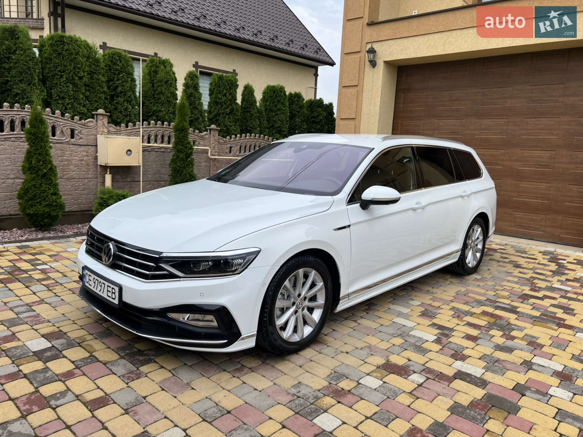 VOLKSWAGEN PASSAT 2019