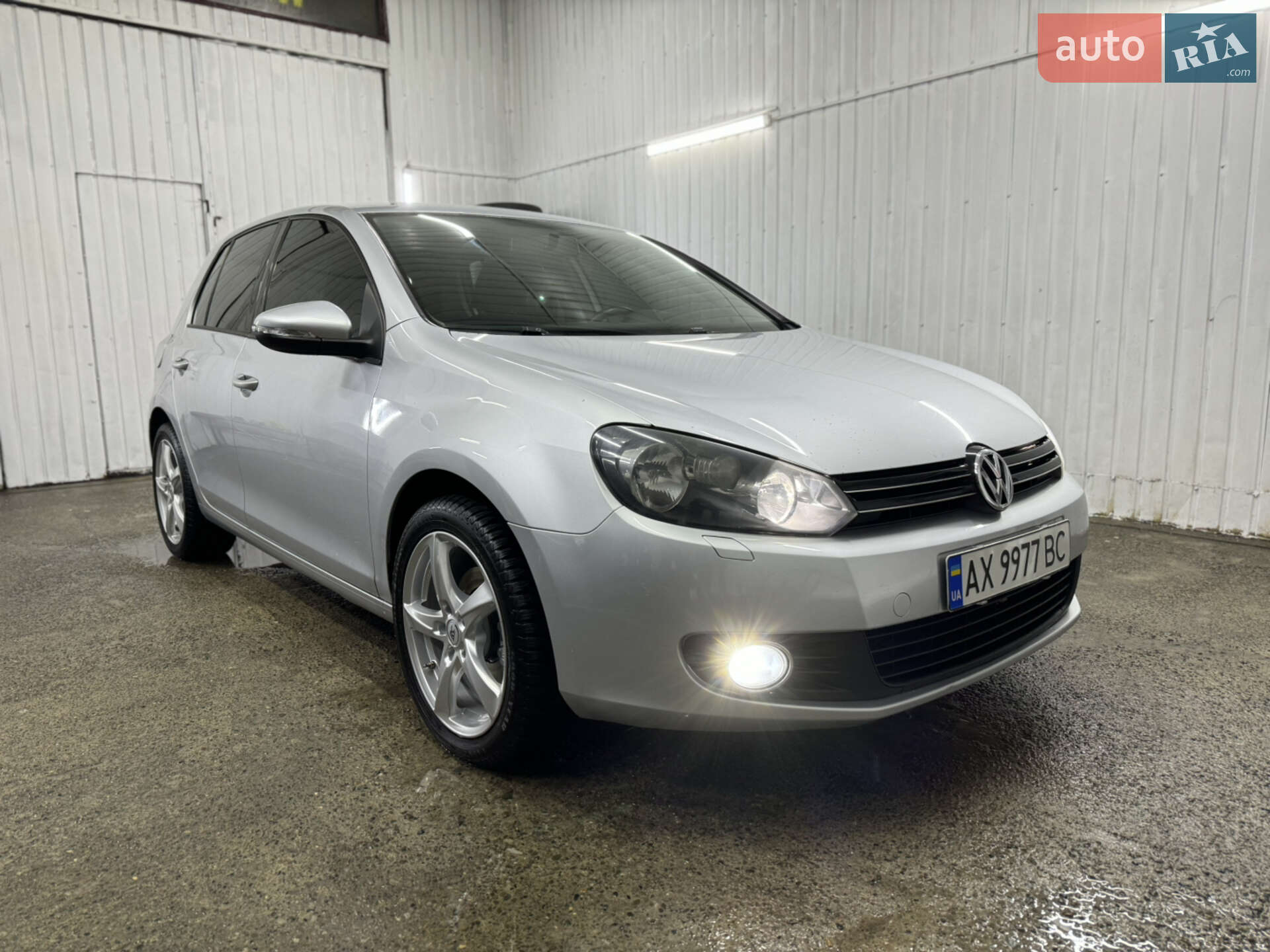 VOLKSWAGEN GOLF 2012