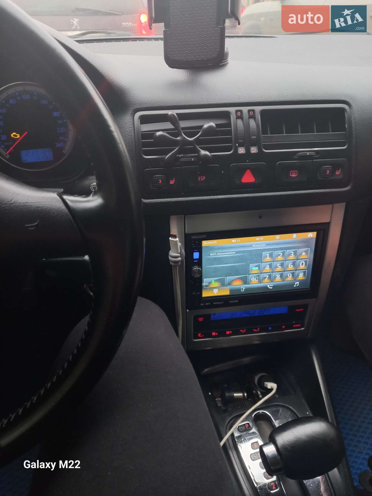 VOLKSWAGEN BORA 2002