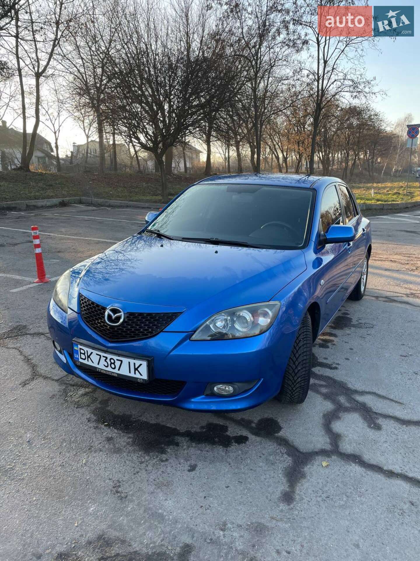 MAZDA 3 2004