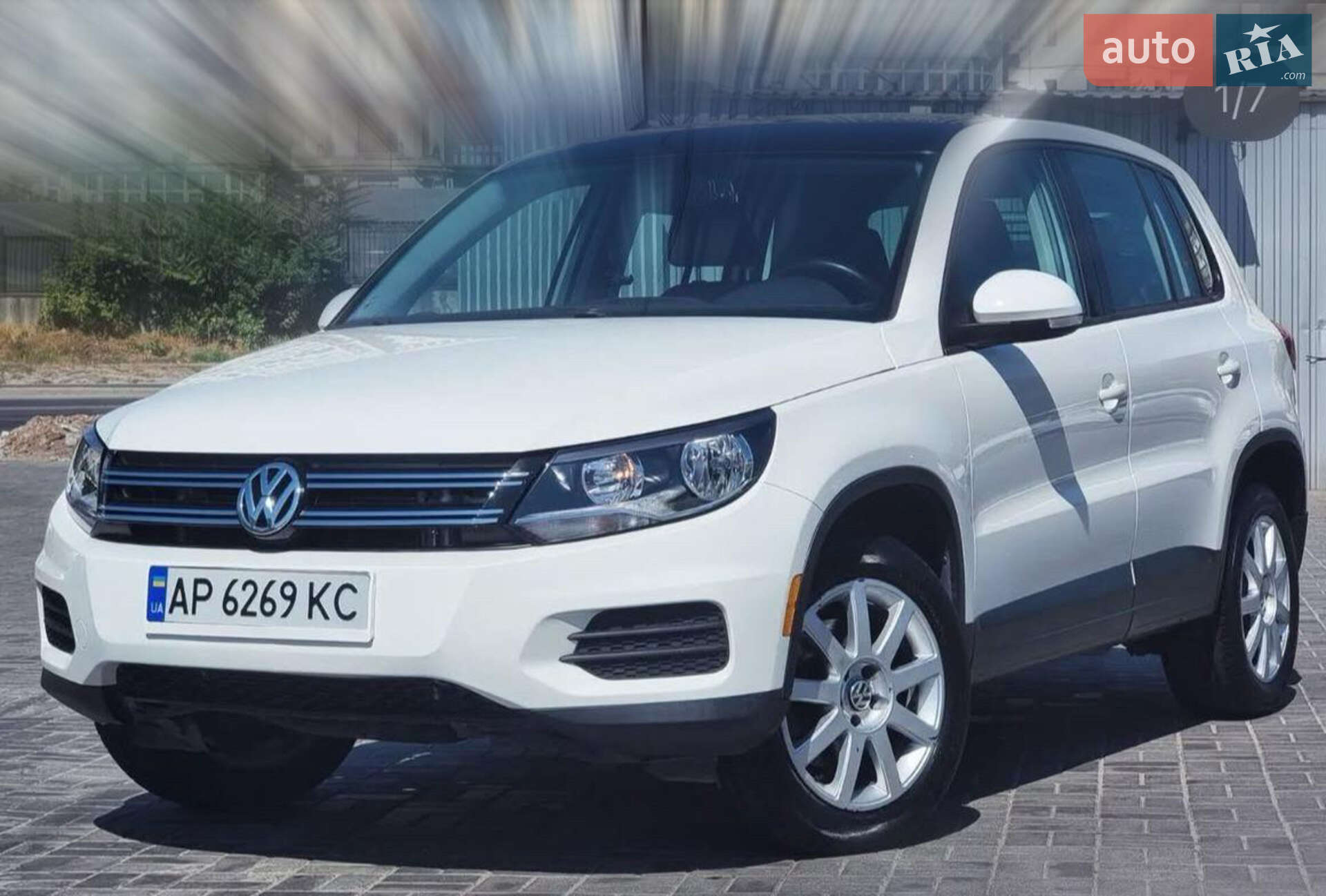 VOLKSWAGEN TIGUAN 2012