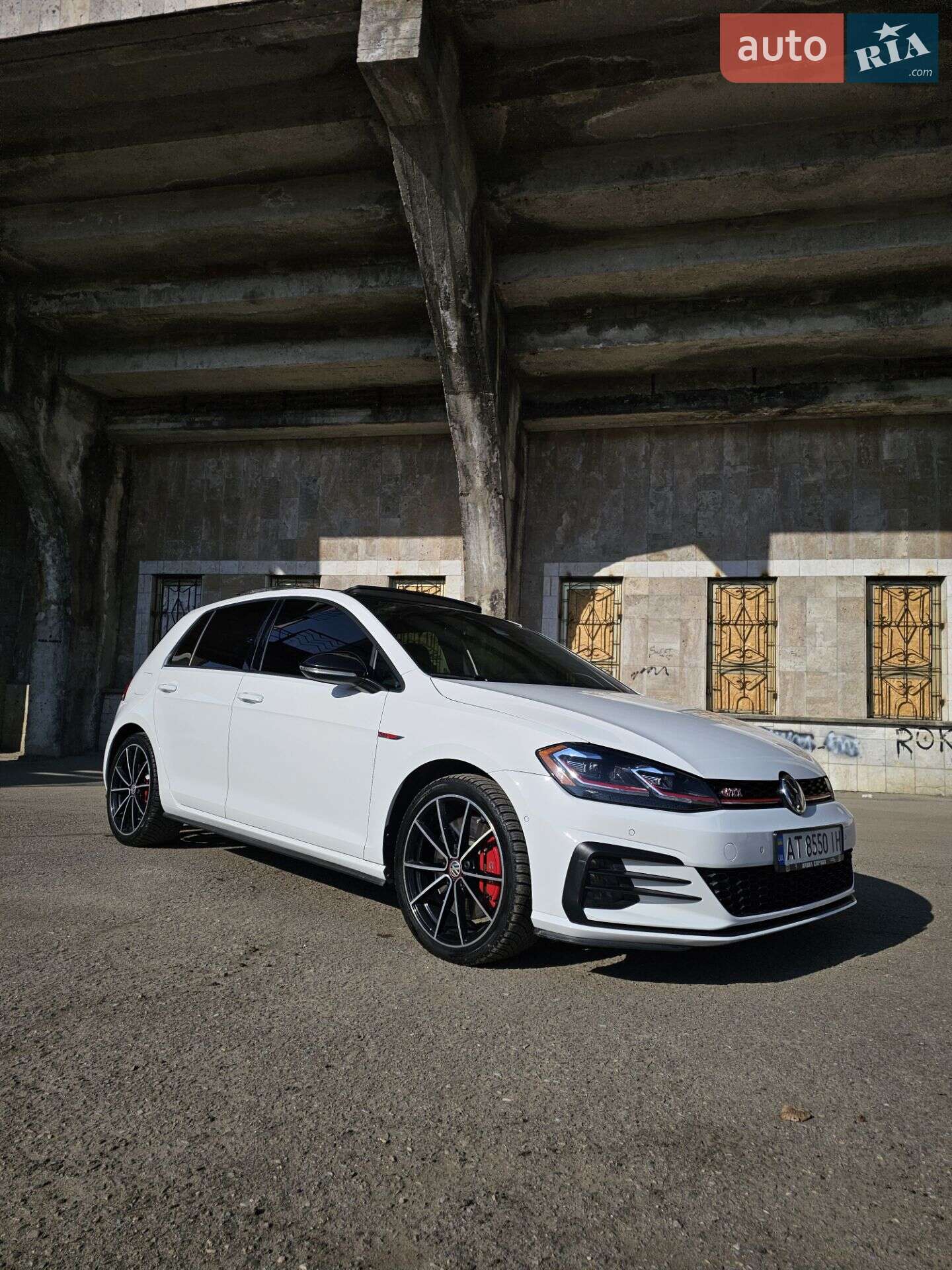 VOLKSWAGEN GOLF GTI 2021