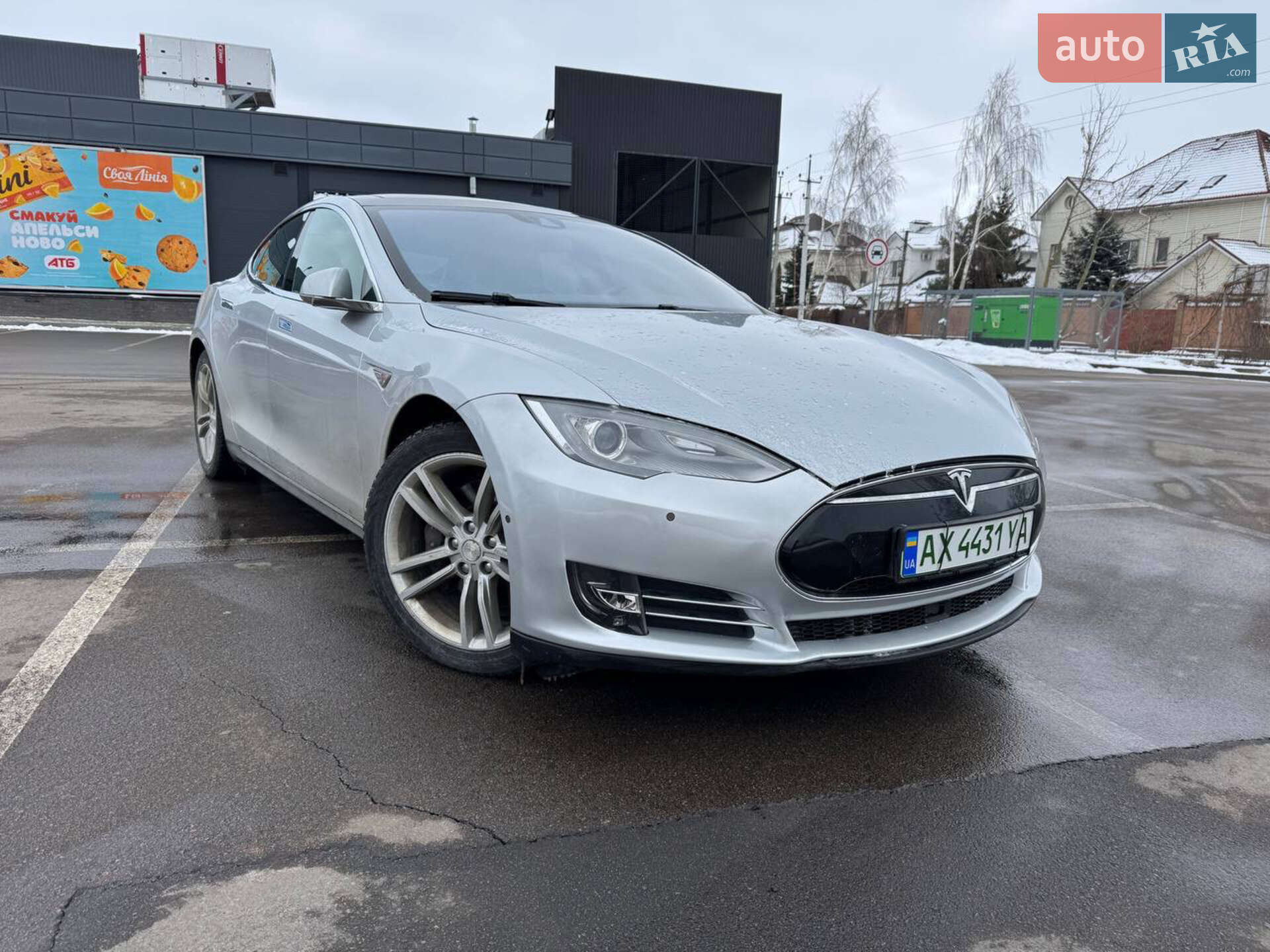 TESLA MODEL S 2016