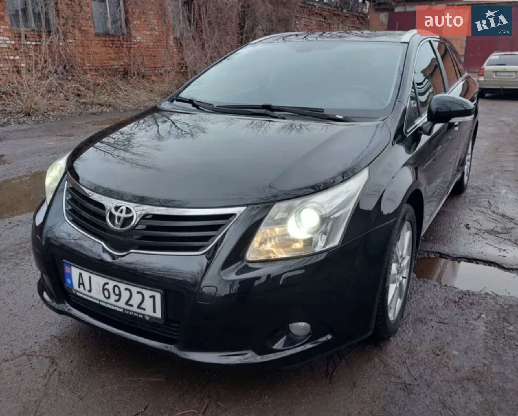 TOYOTA AVENSIS 2009