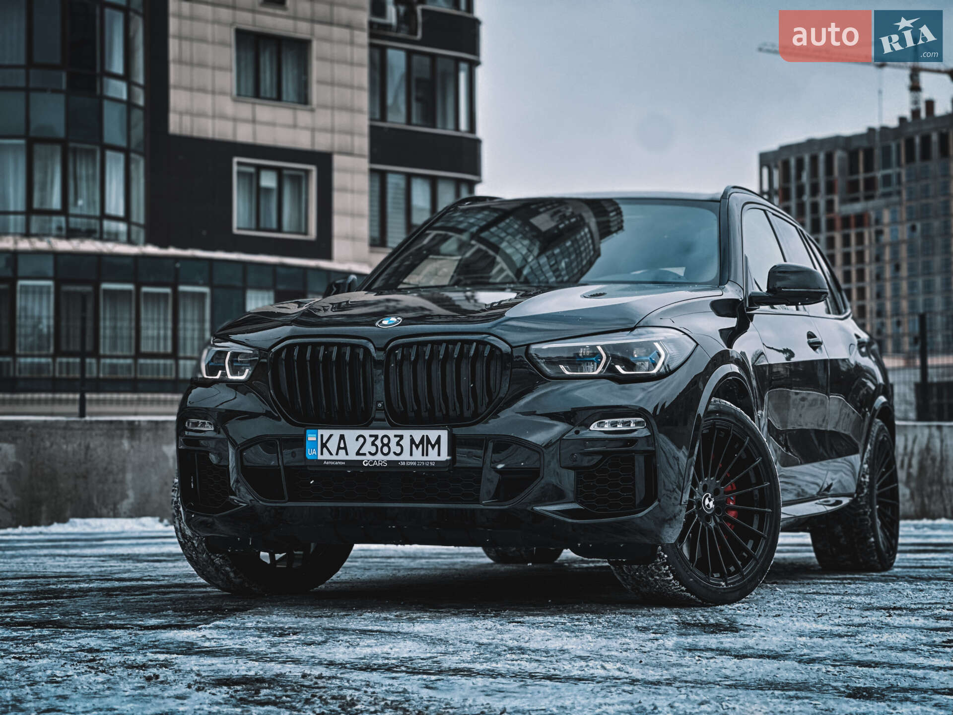Головне фото звіту автомобіля BMW X5 2019