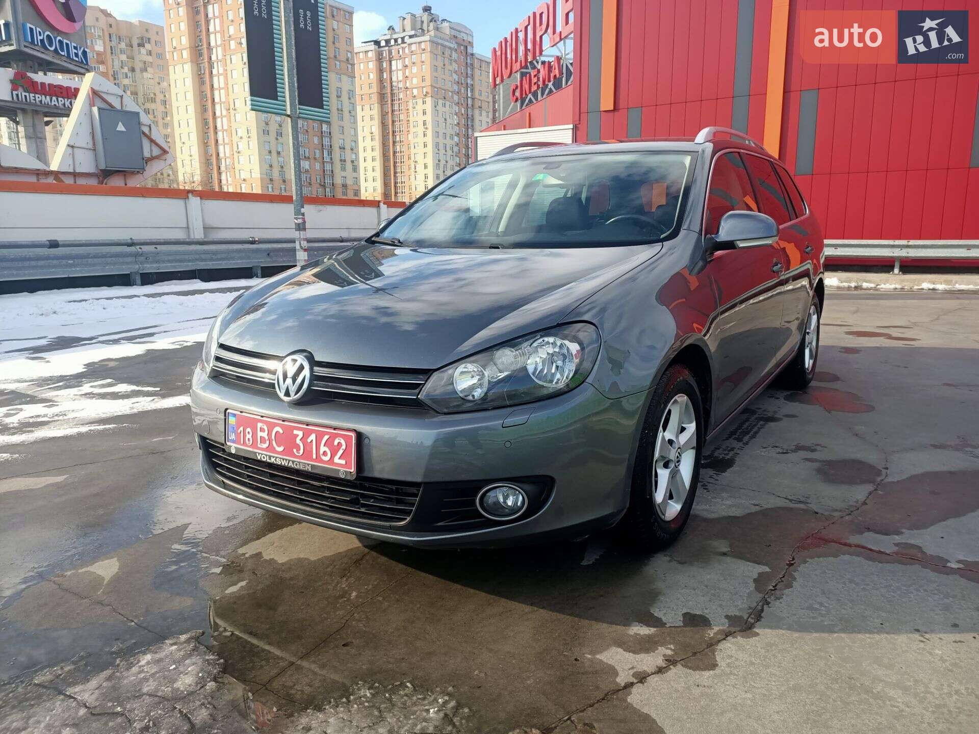 VOLKSWAGEN GOLF 2011