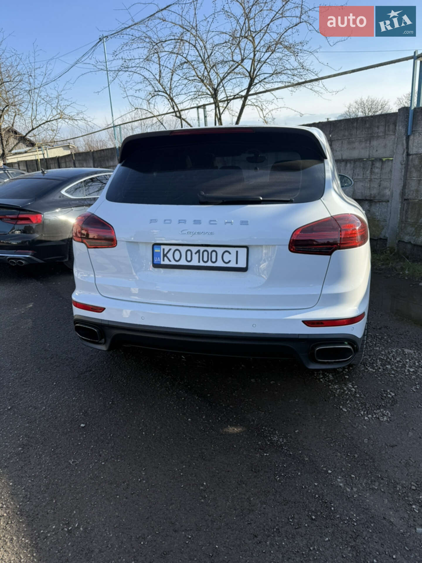 Головне фото звіту автомобіля PORSCHE CAYENNE 2014