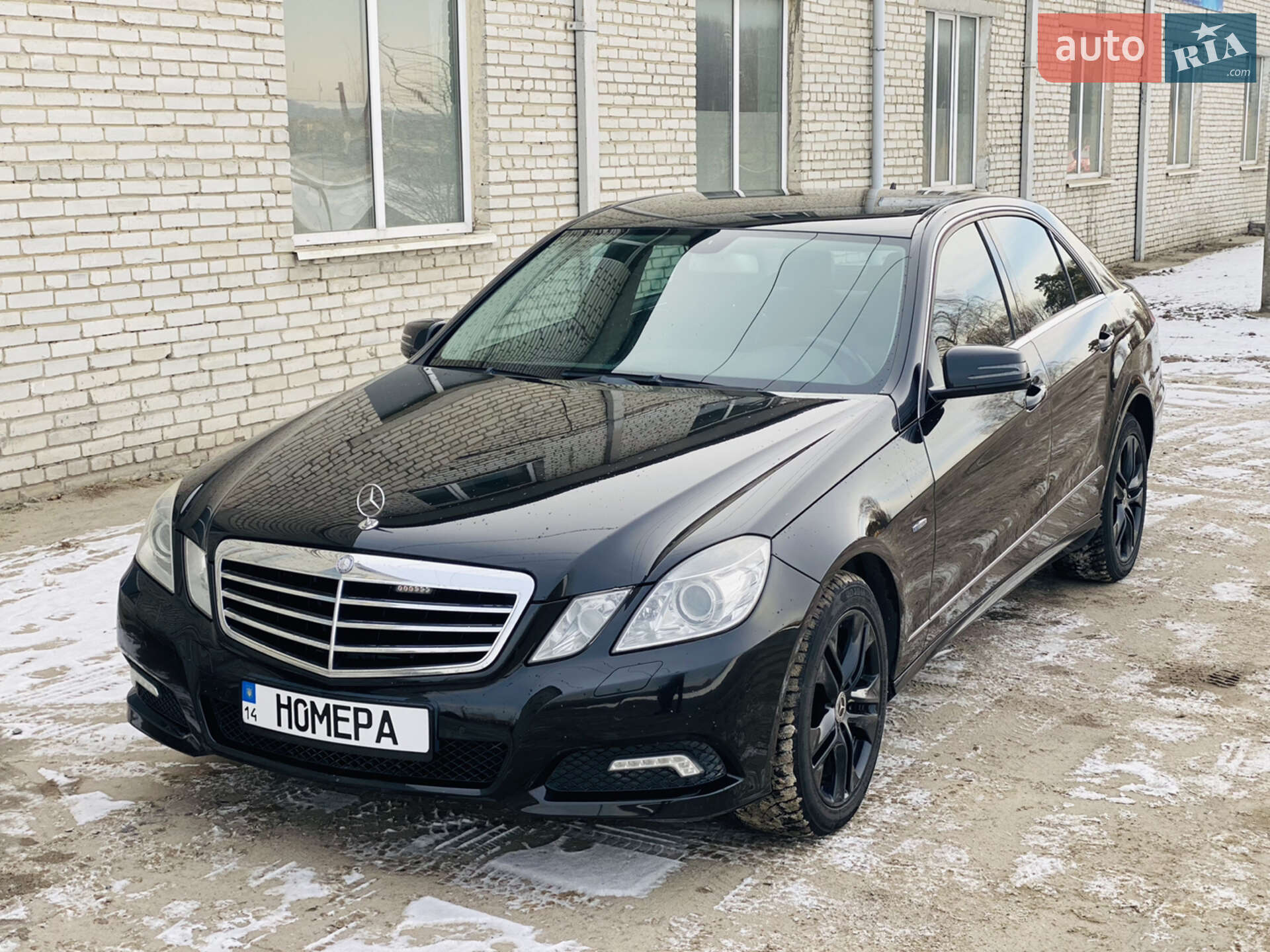 MERCEDES-BENZ E 250 2009