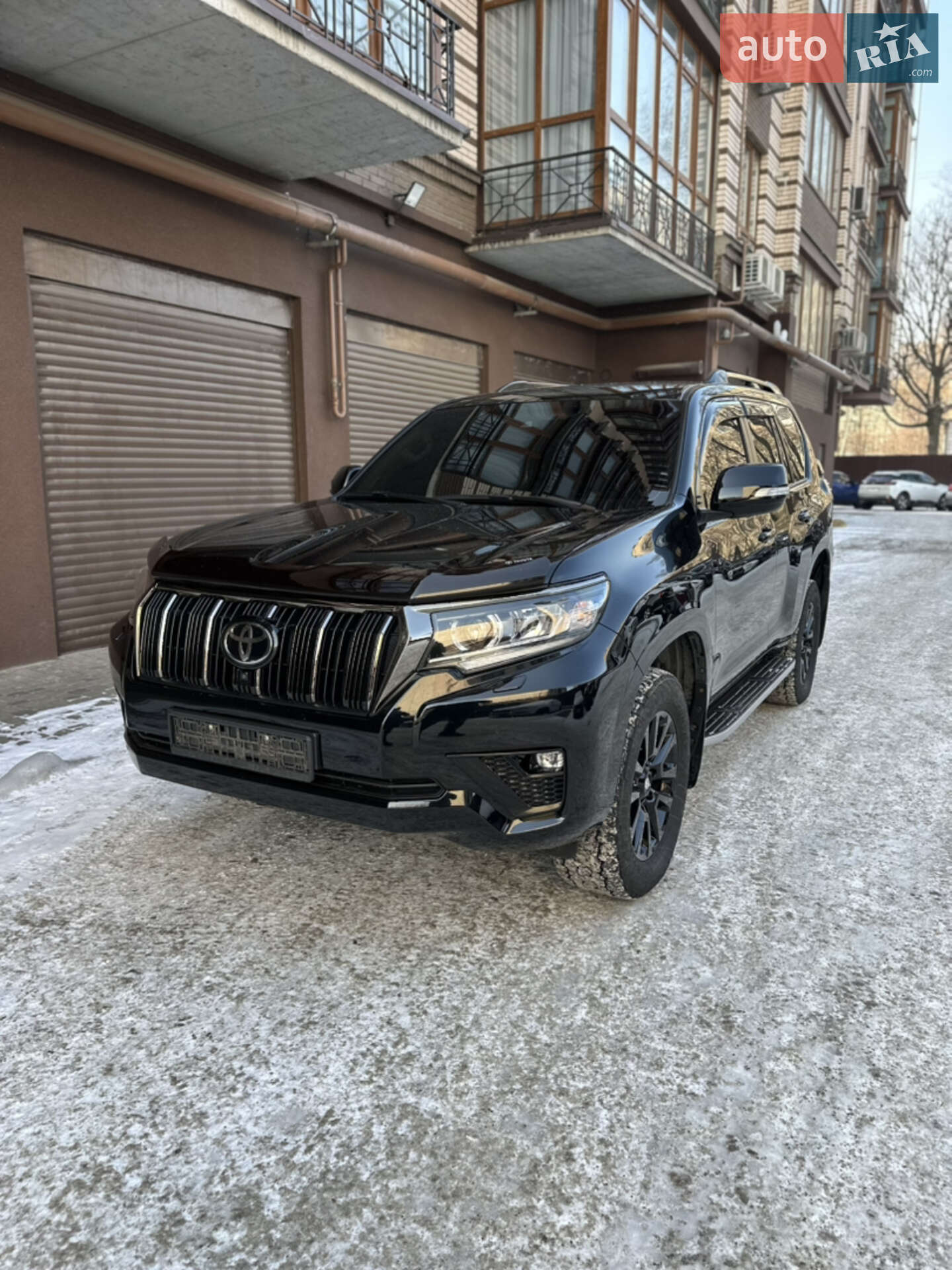 TOYOTA LAND CRUISER 150 2021