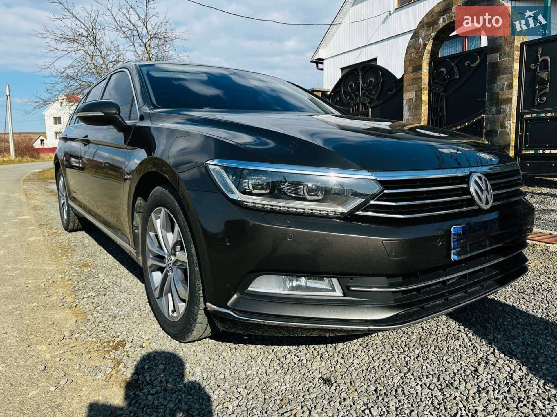 VOLKSWAGEN PASSAT 2015