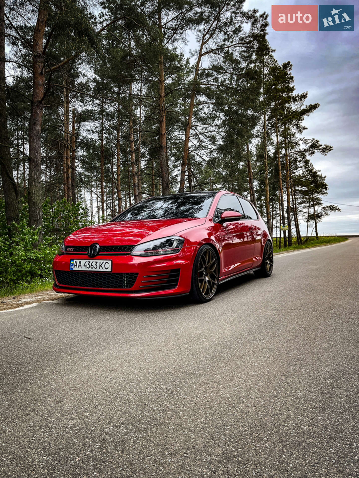 VOLKSWAGEN GOLF GTI 2015