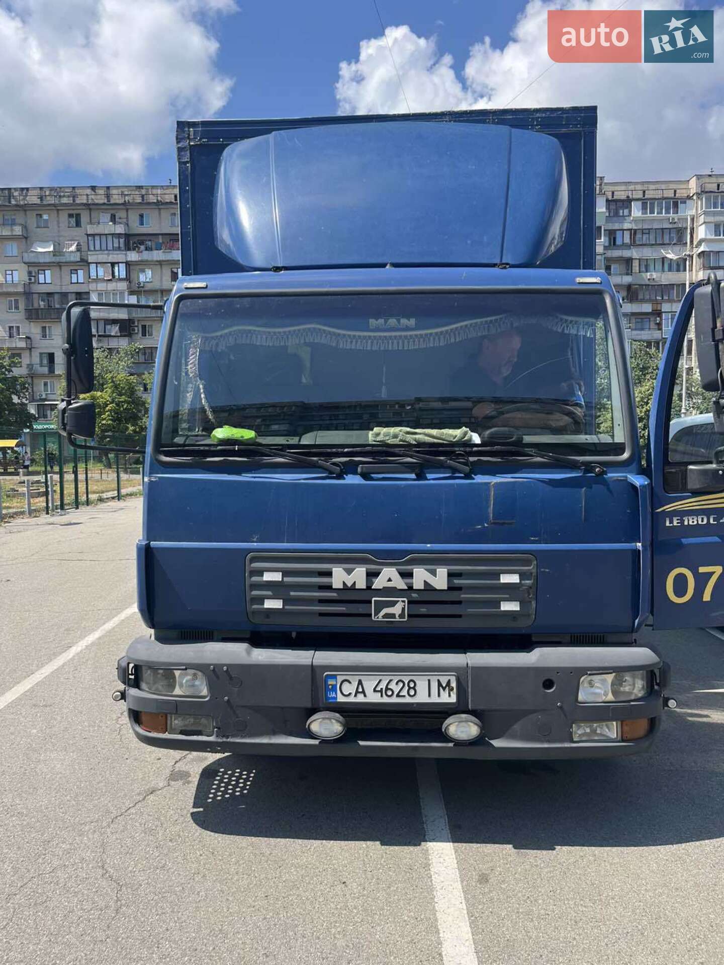 MAN L 2000 2001