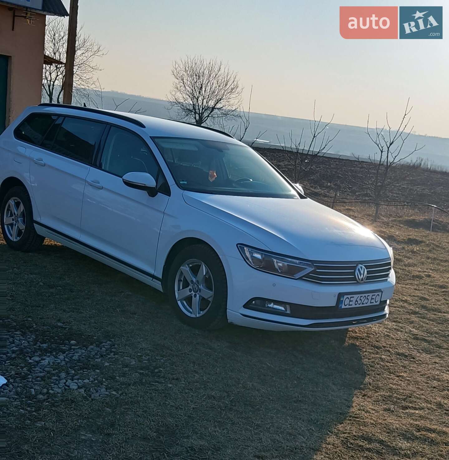 VOLKSWAGEN PASSAT 2015