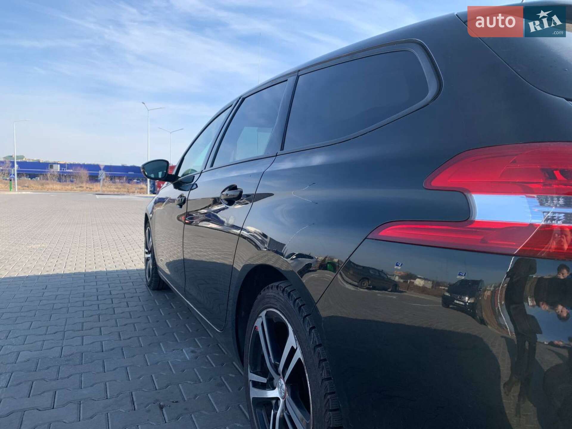 PEUGEOT 308 2015