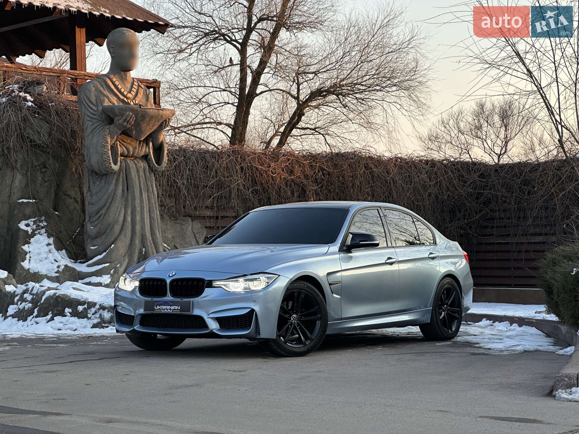 BMW 328I