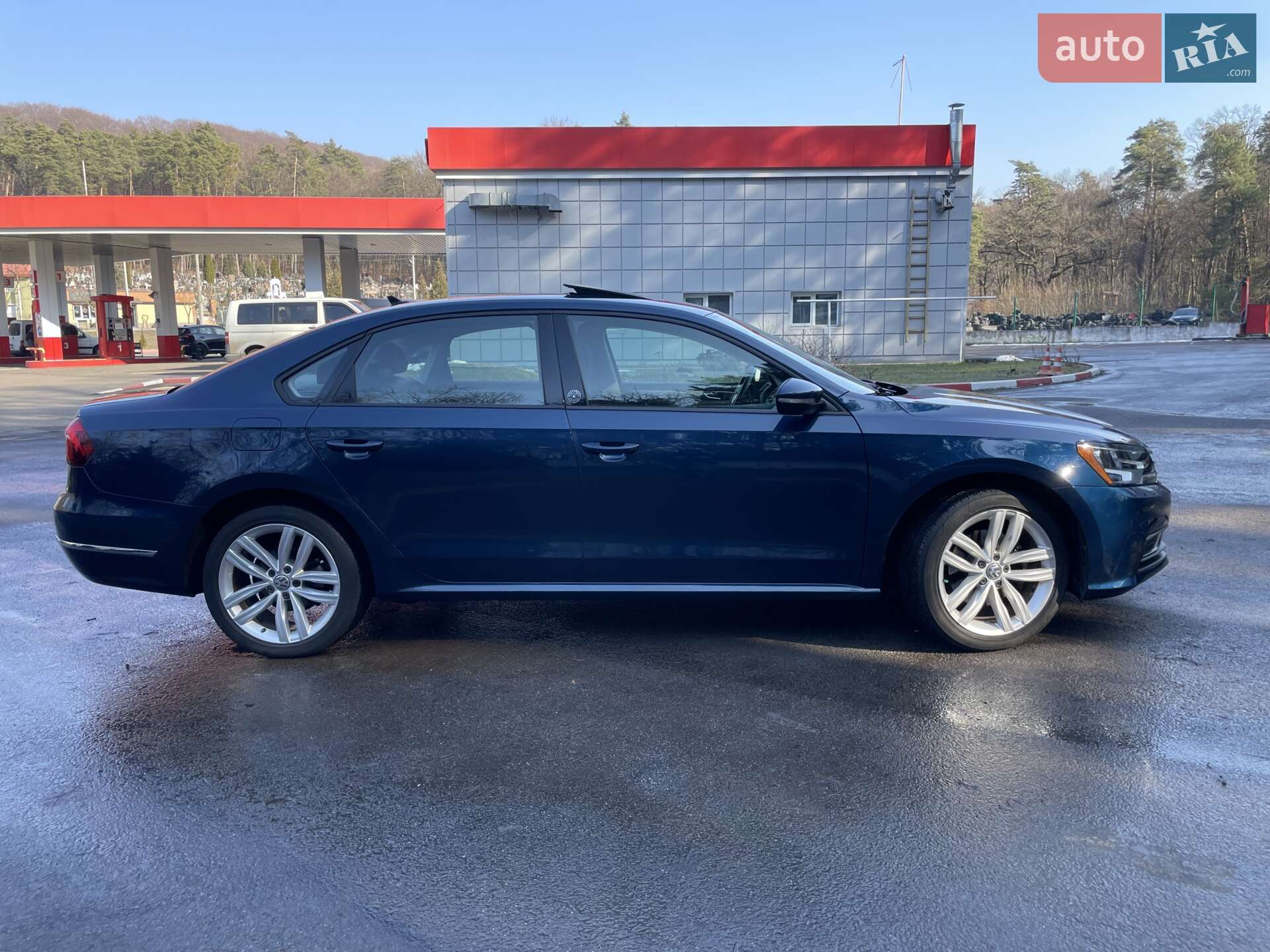 VOLKSWAGEN PASSAT 2018