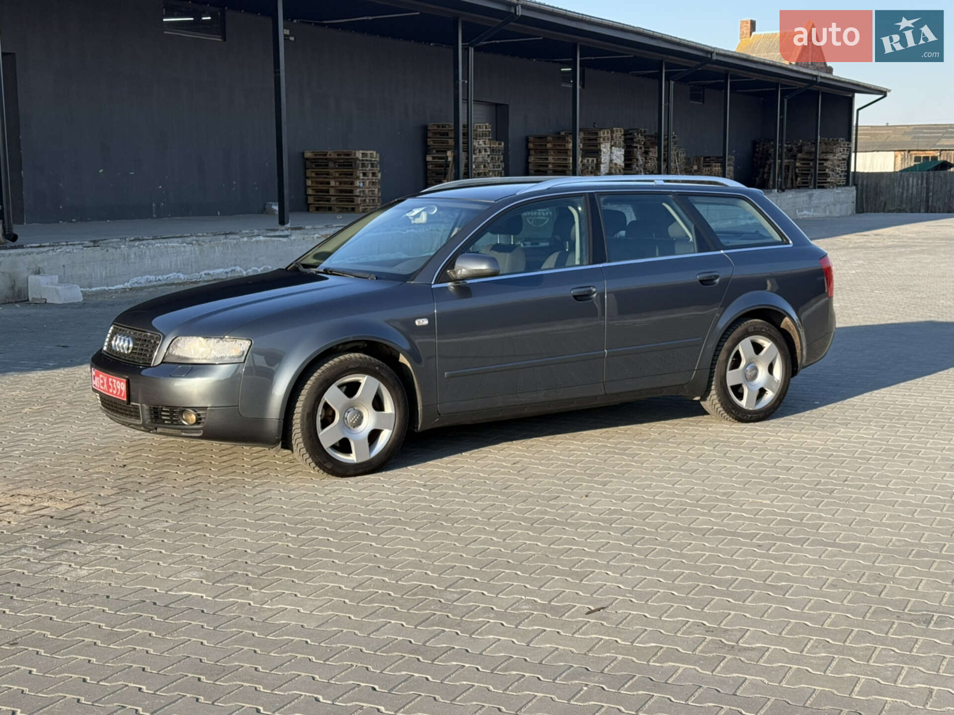 AUDI A4 2004