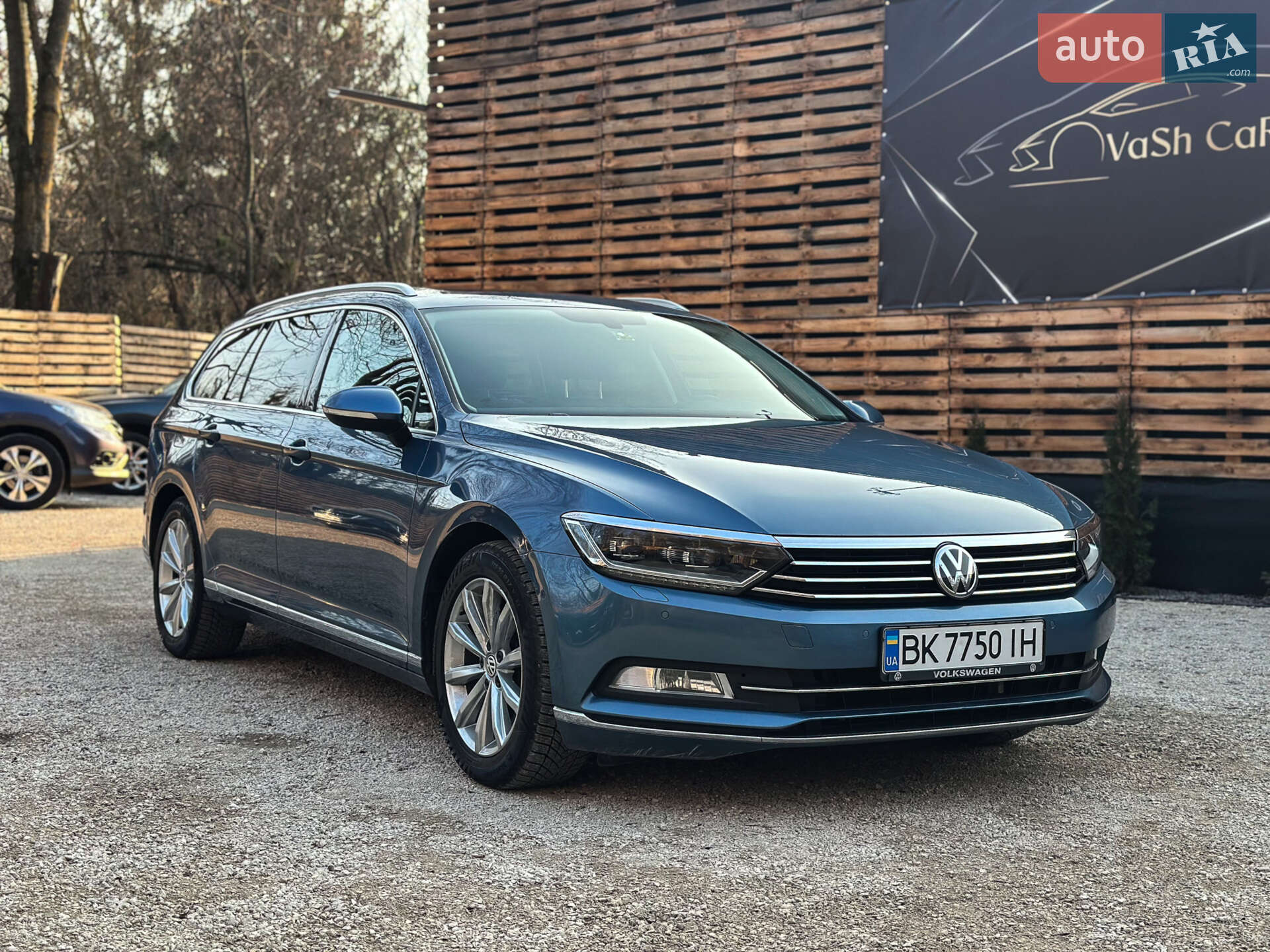 VOLKSWAGEN PASSAT 2017