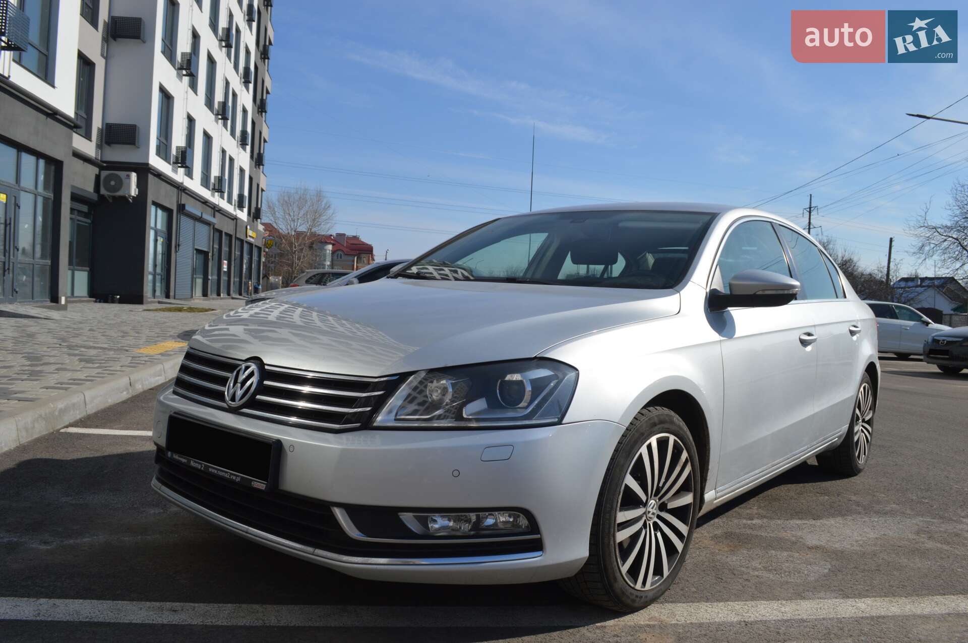 VOLKSWAGEN PASSAT 2013