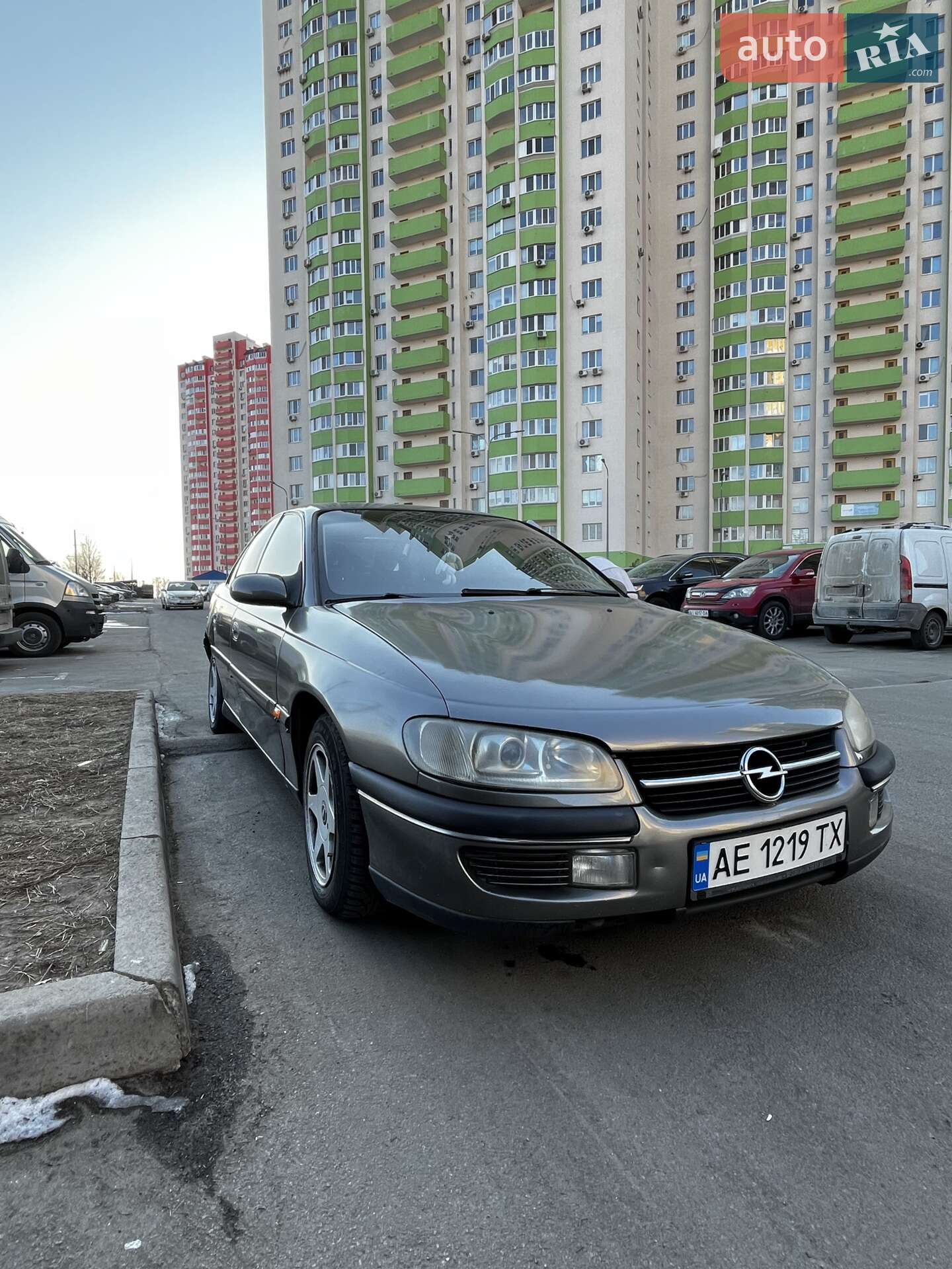 Головне фото звіту автомобіля OPEL OMEGA 1998