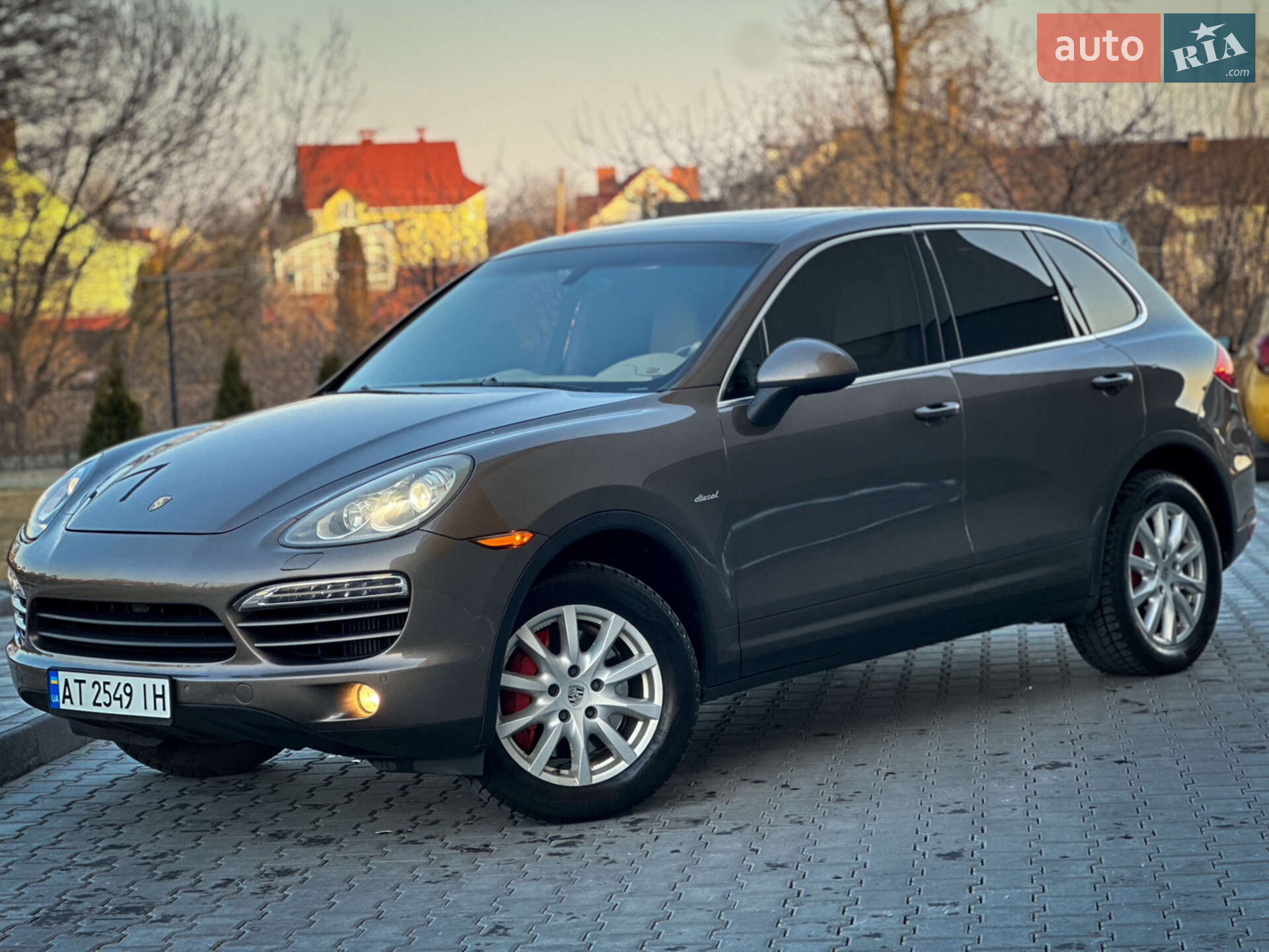 Головне фото звіту автомобіля PORSCHE CAYENNE 2013