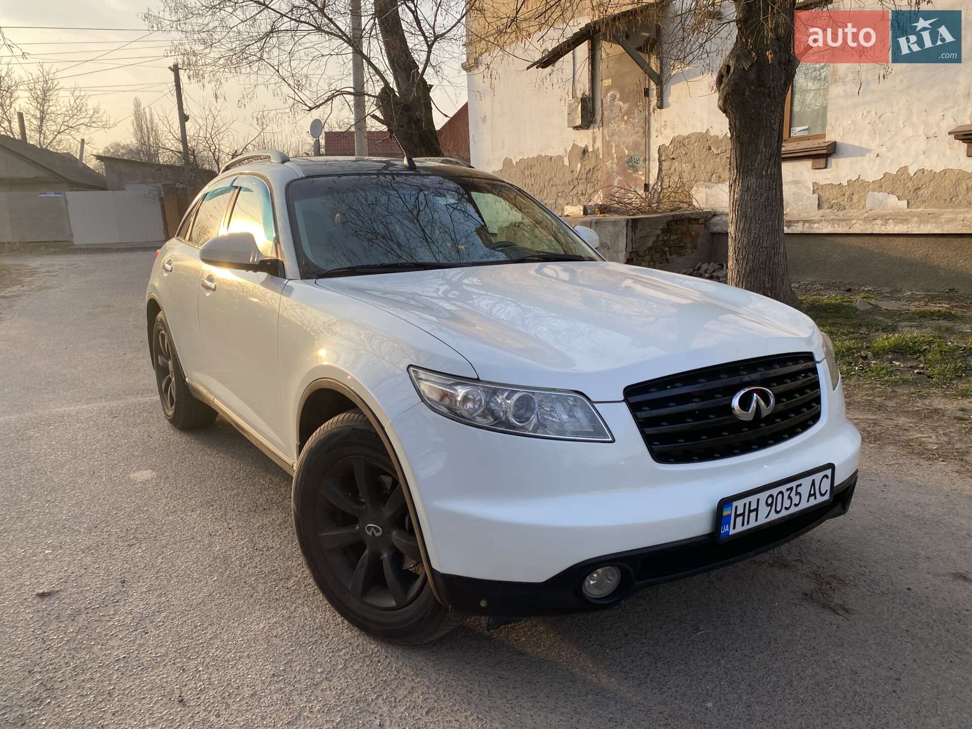 INFINITI FX35 2003